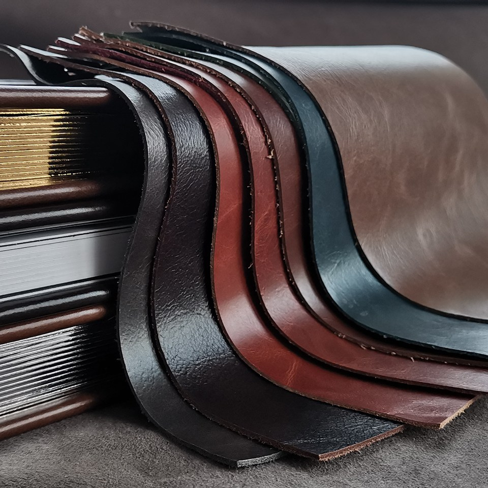 Фотокниги из натуральной кожи. Фотограф беременности СПб Женский фотограф Спб Диана Кузнецова