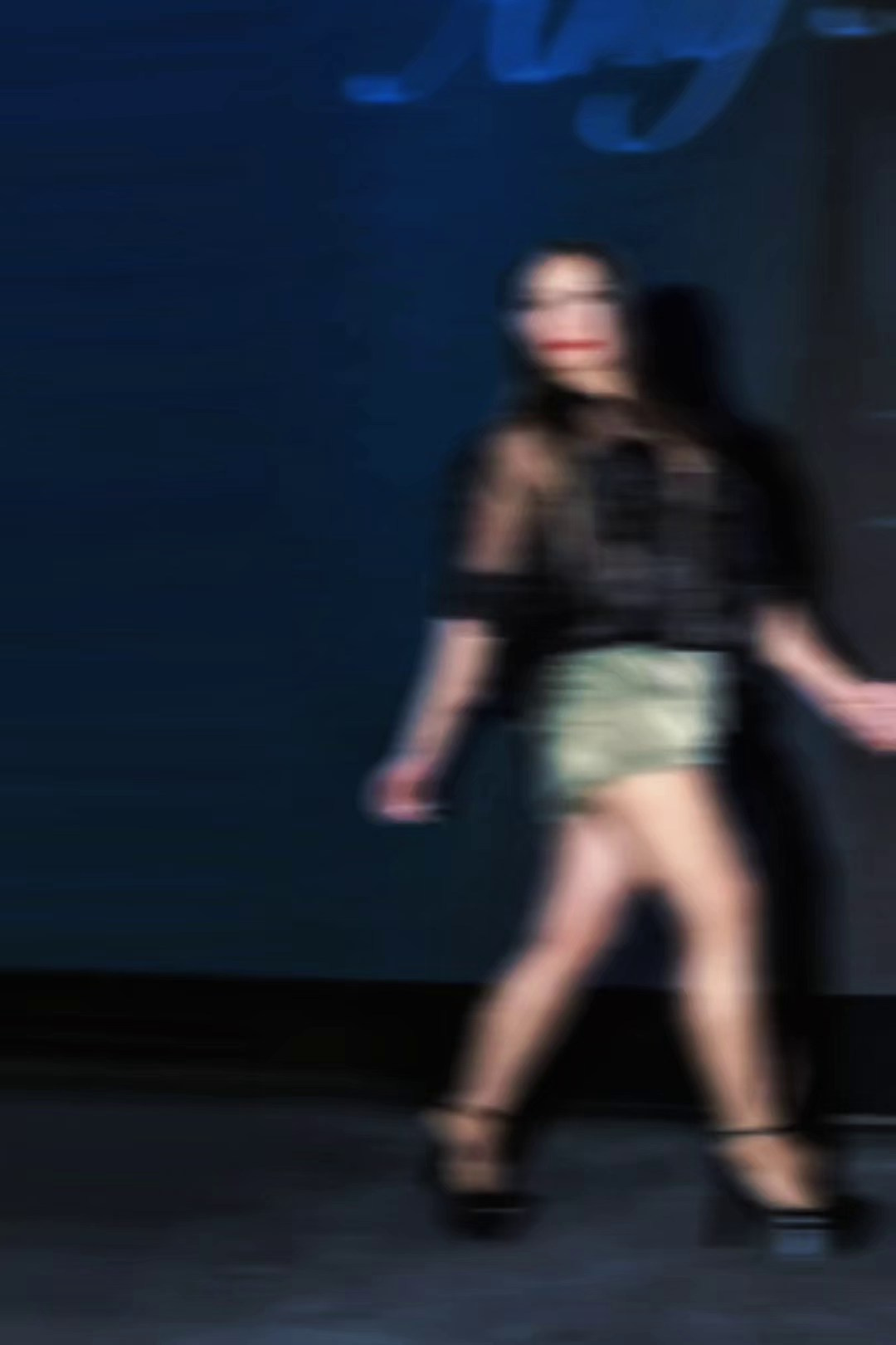 Модный показ Бренд AnyAmo на Модной волне. Студия фото, видеографии и мультимедийного дизайна в Москве Multi Frame Studio