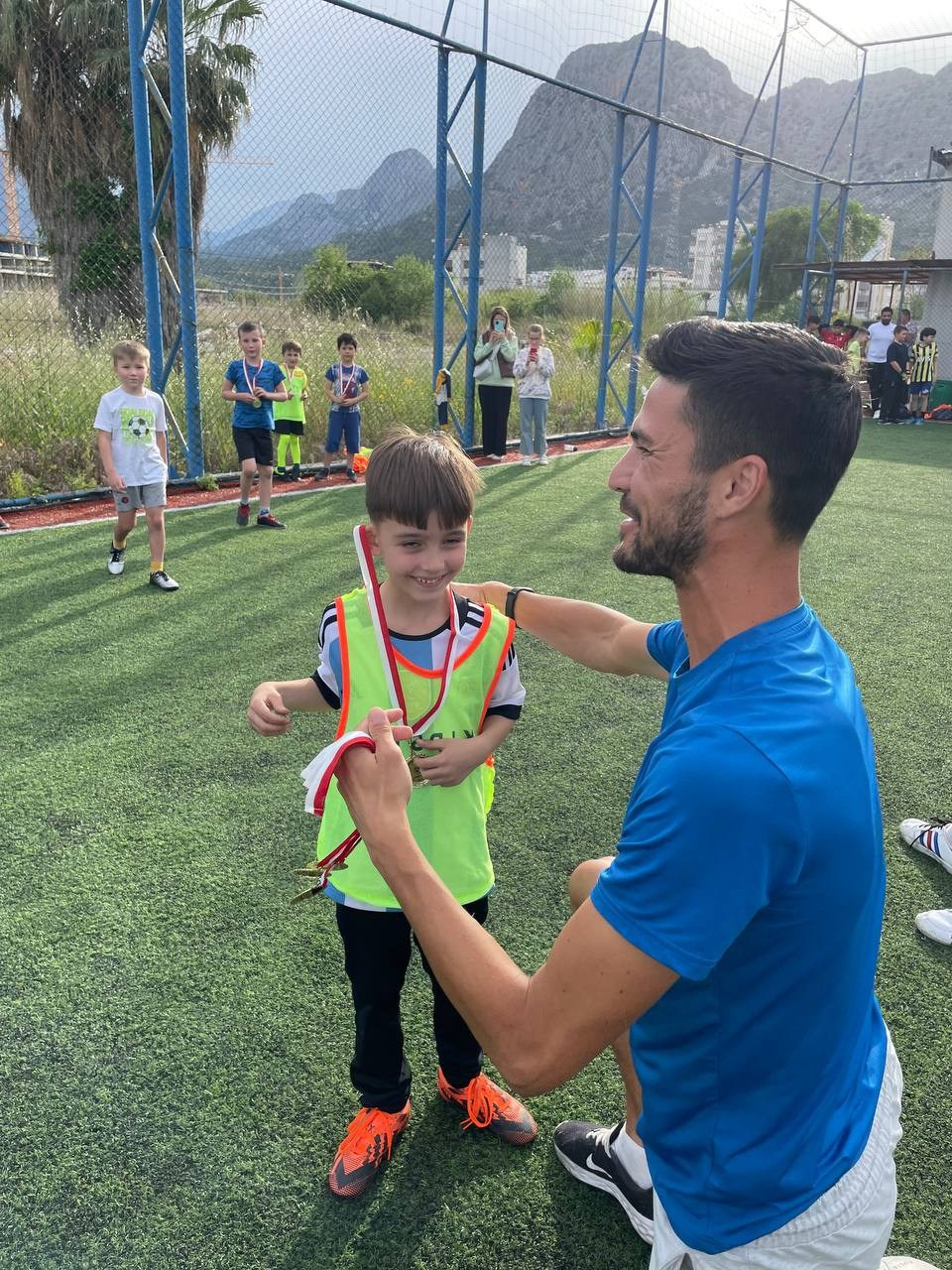 Анталия школа «Лидер». «LEADER» 🏆Спортивная школа в Батуми🥇