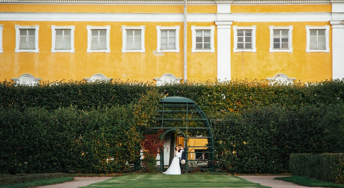 Свадебный фотограф в СПб. Фотограф крещение венчание в Петербурге! Помогает подобрать храм и посоветовал душевного батюшку в СПб