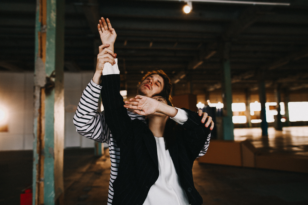 В глубине моего сознания мерцающий свет. Соня Черных (sophieblack)