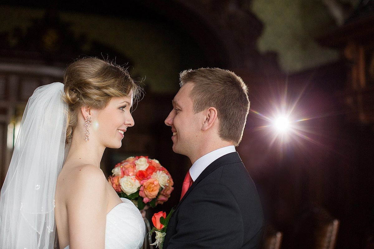 Свадебные съемки. Женский фотограф в Санк-Петербурге и Москве — фотосессия девушки в студии, портрет, фотосъемка