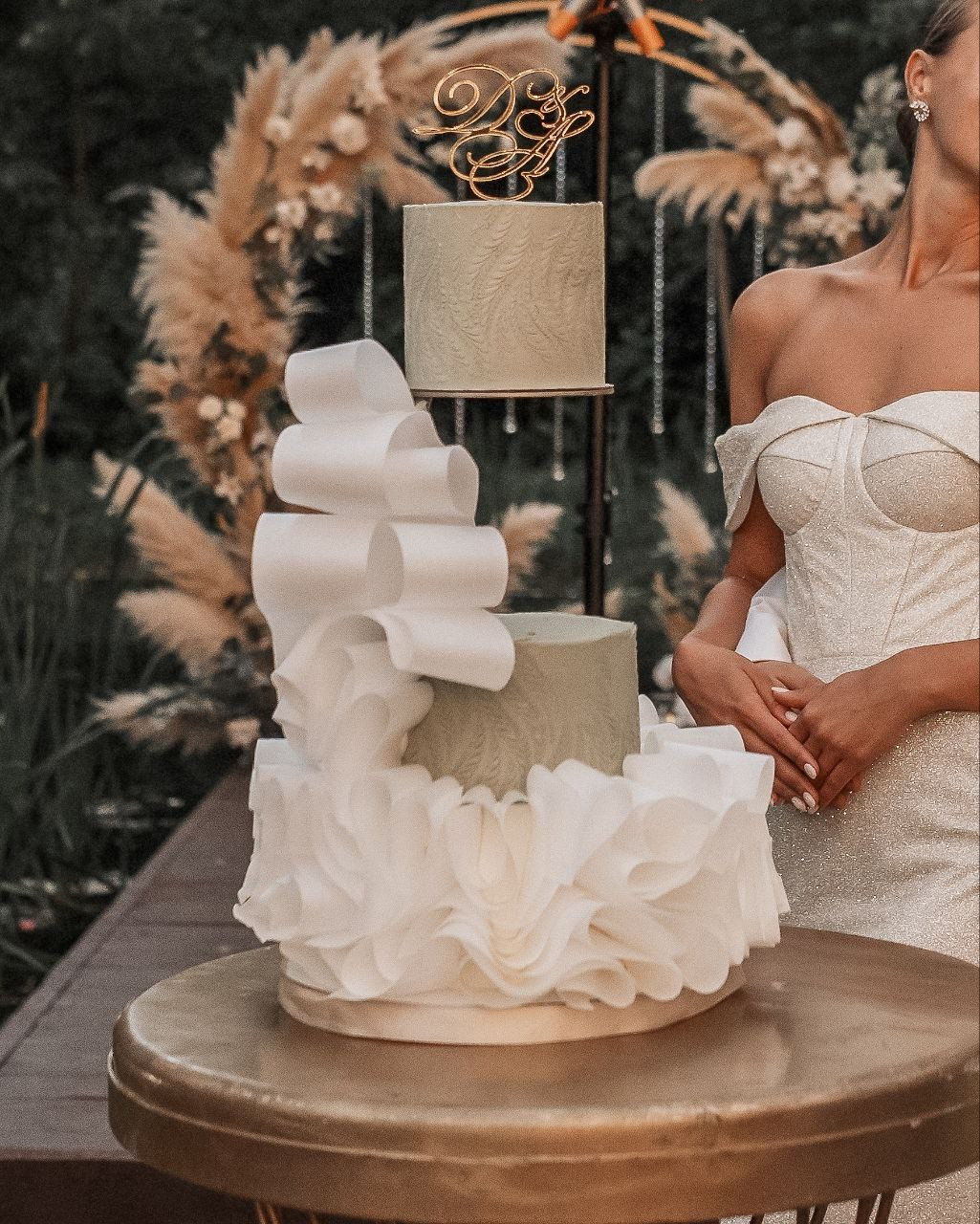 Торт Хмельницкая. Подрядчики и друзья сети свадебных площадок House for wedding