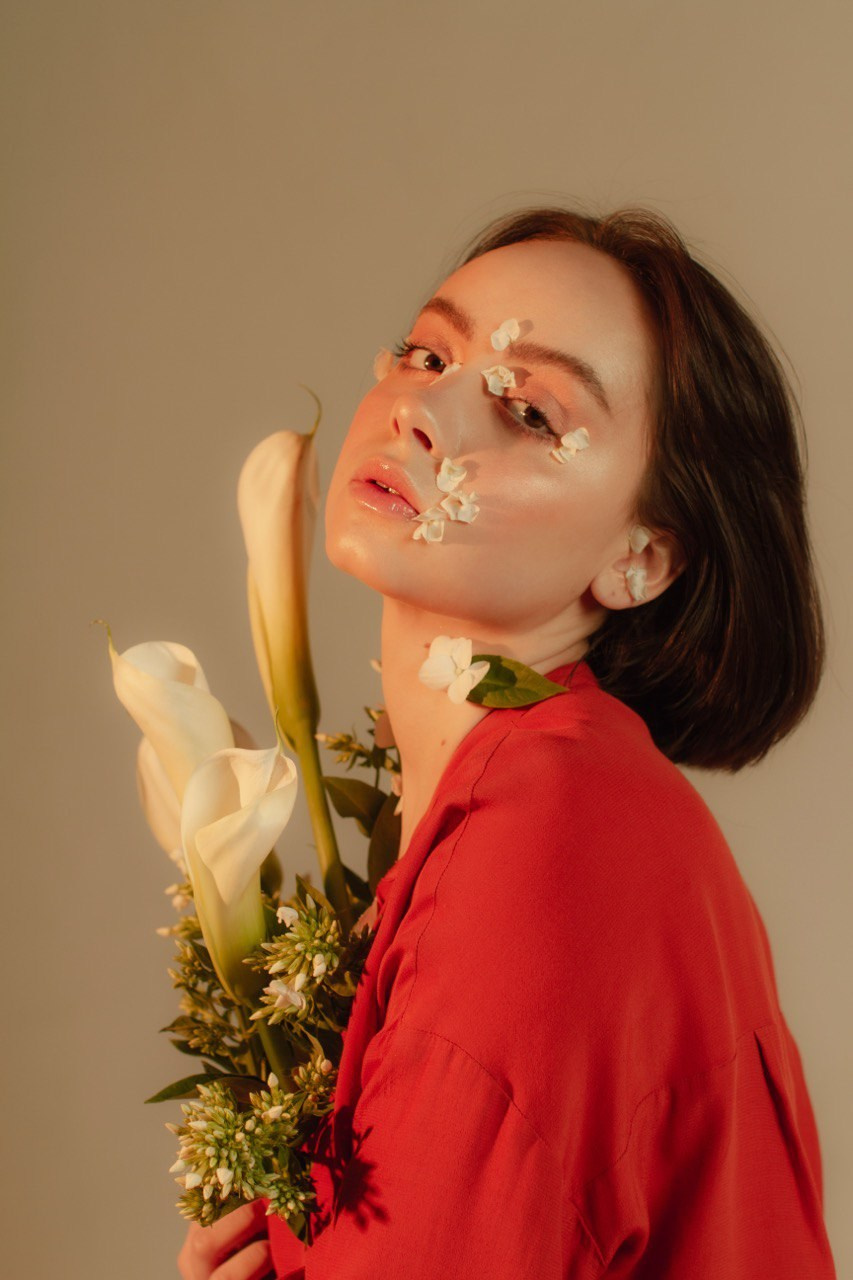 Girl with flowers. Визажист Санкт-Петербург / Москва Ксения Токарева