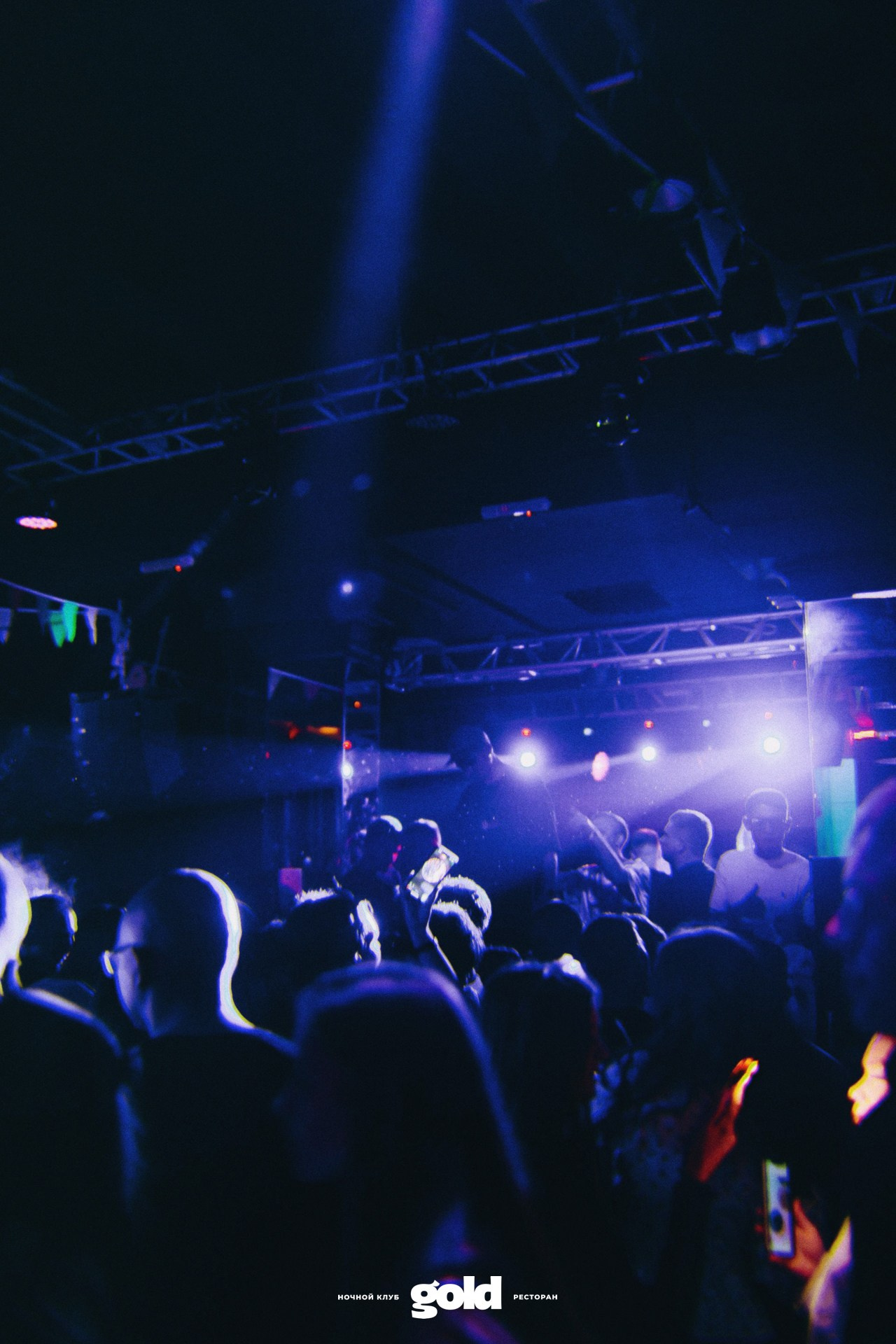 Ночная жизнь Смоленска. Фотограф | Михаил Буш Смоленск