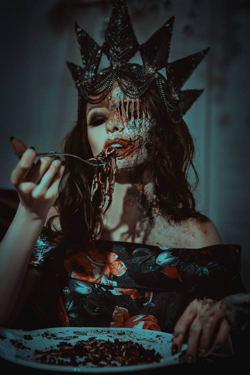 УЖАСЫ. Фотограф для маркетплейсов Михаил Бове