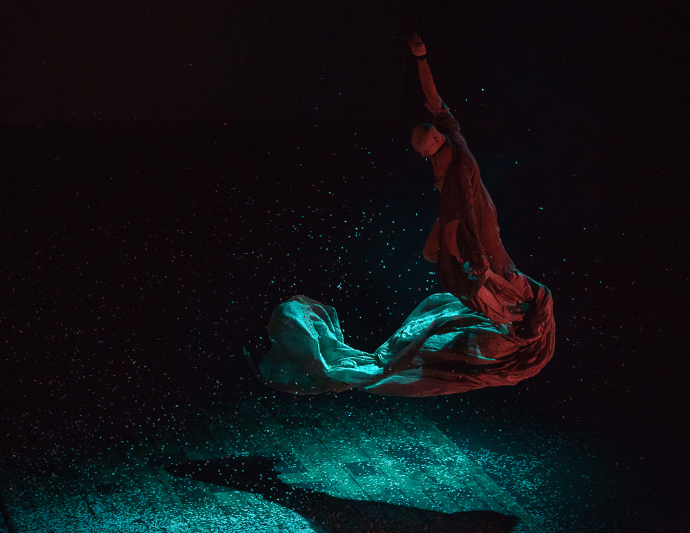 On stage. Dance and Theater Photographer Yana Gorbacheva