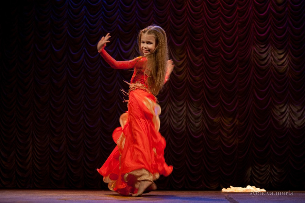 Амира. Детский концерт. Детский и семейный фотограф, фотограф мероприятий Нижний Новгород