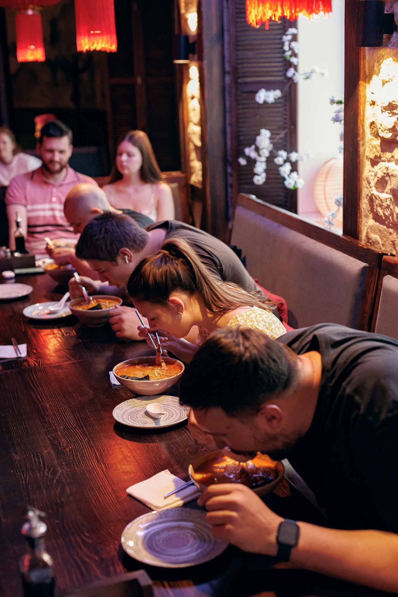 Mr.& Mrs. Boo: Чемпионат по поеданию рамена