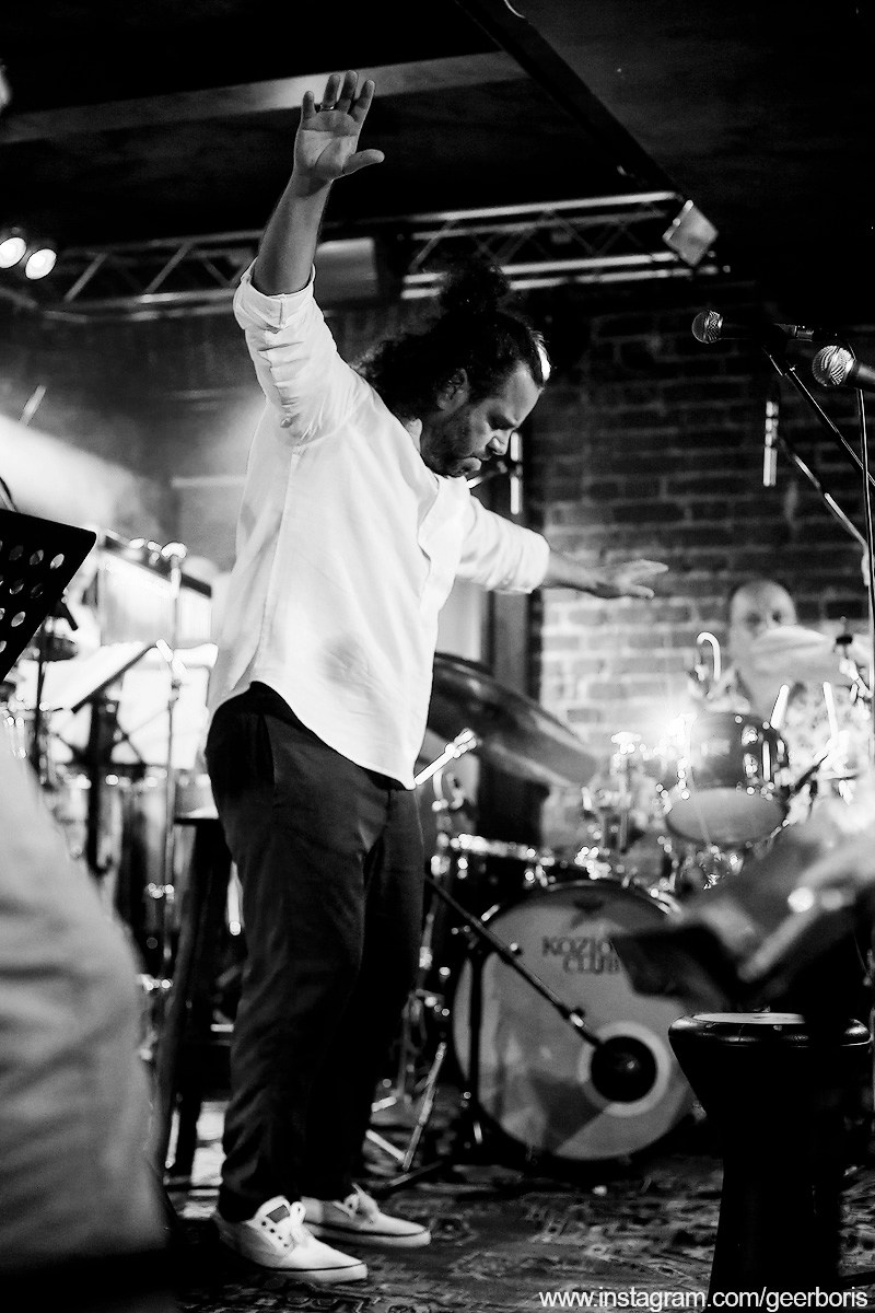 Фотосъемка концерта Артура Газарова & co. Репортажный фотограф Борис Геер