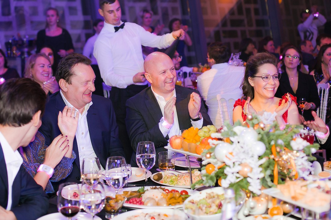 Фотосъемка новогоднего корпоратива Медипал. Репортажный фотограф Борис Геер