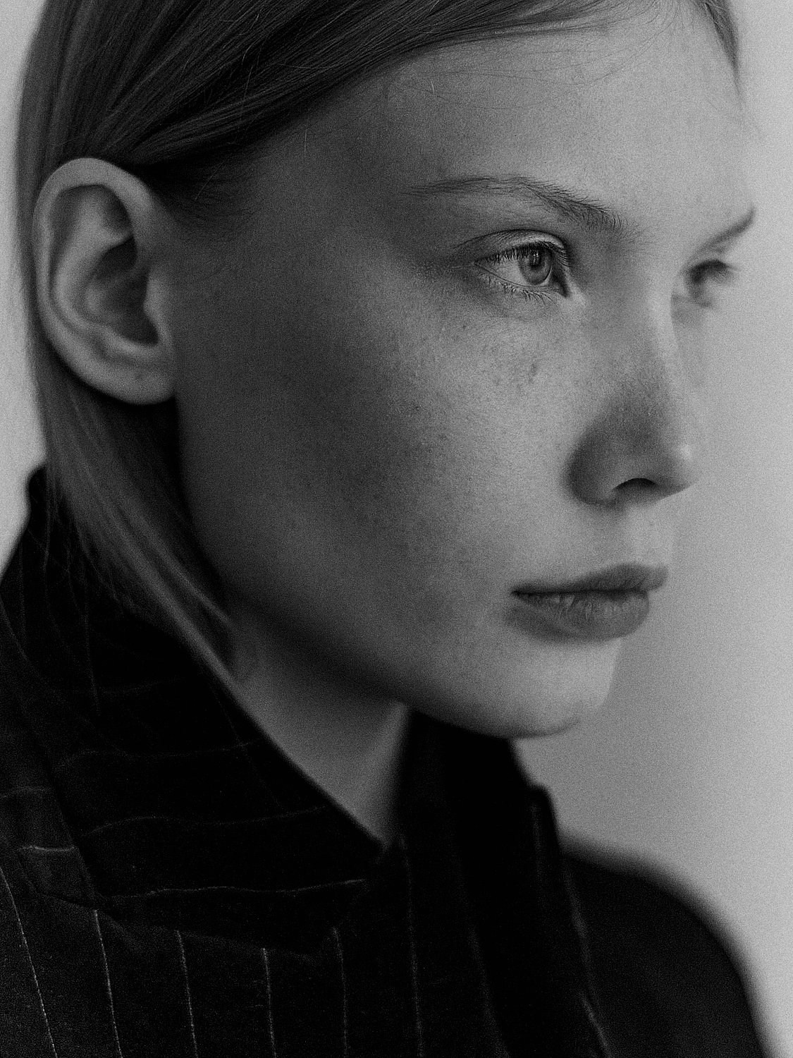 Ева. Фотограф для людей и брендов в Санкт-Петербурге