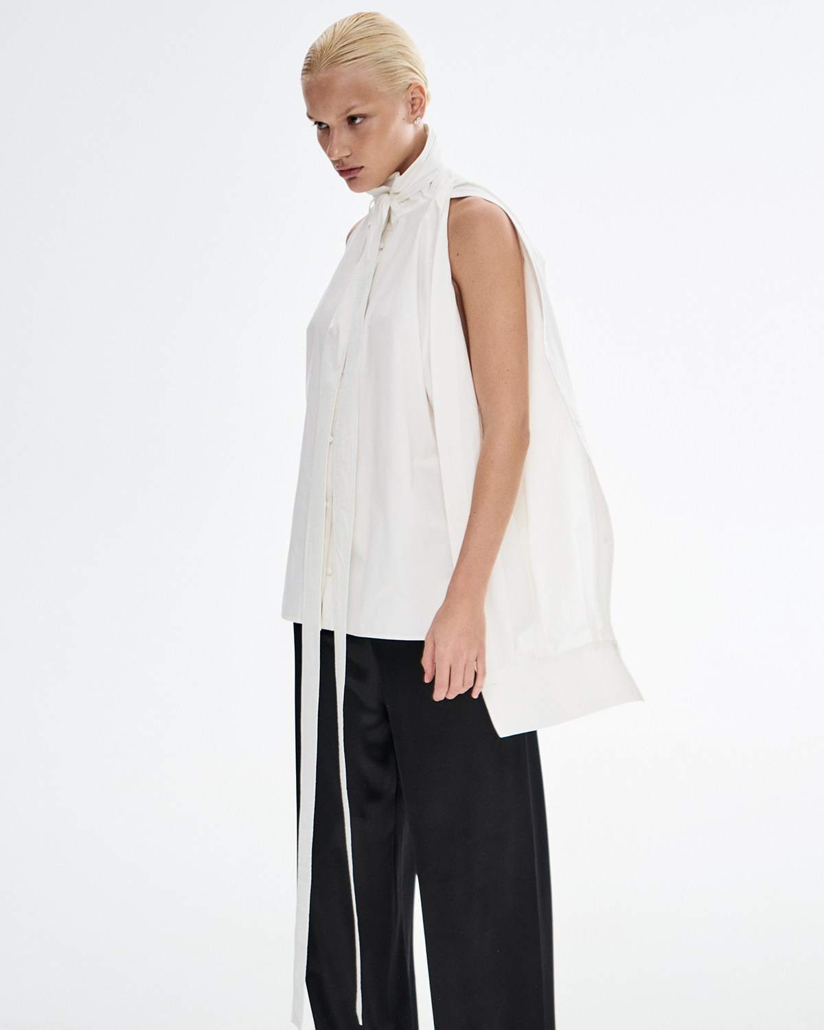 ROOM513. Фотограф и видеограф для брендов в Москве