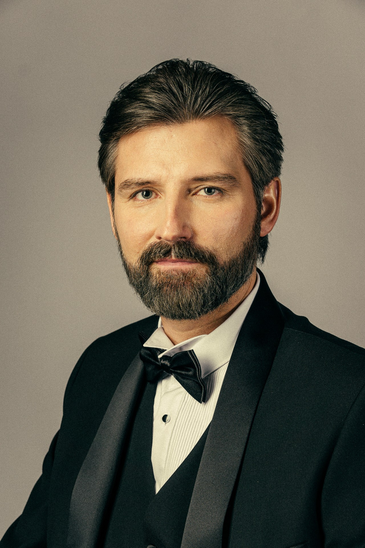 Мужской портрет, актерское портфолио, бизнес фото. Алексей Никифоров | Фотограф в Москве и МО. Свадьбы • Портреты • Репортаж • Авто. Живые кадры и профессиональный подход в Химках и Красногор