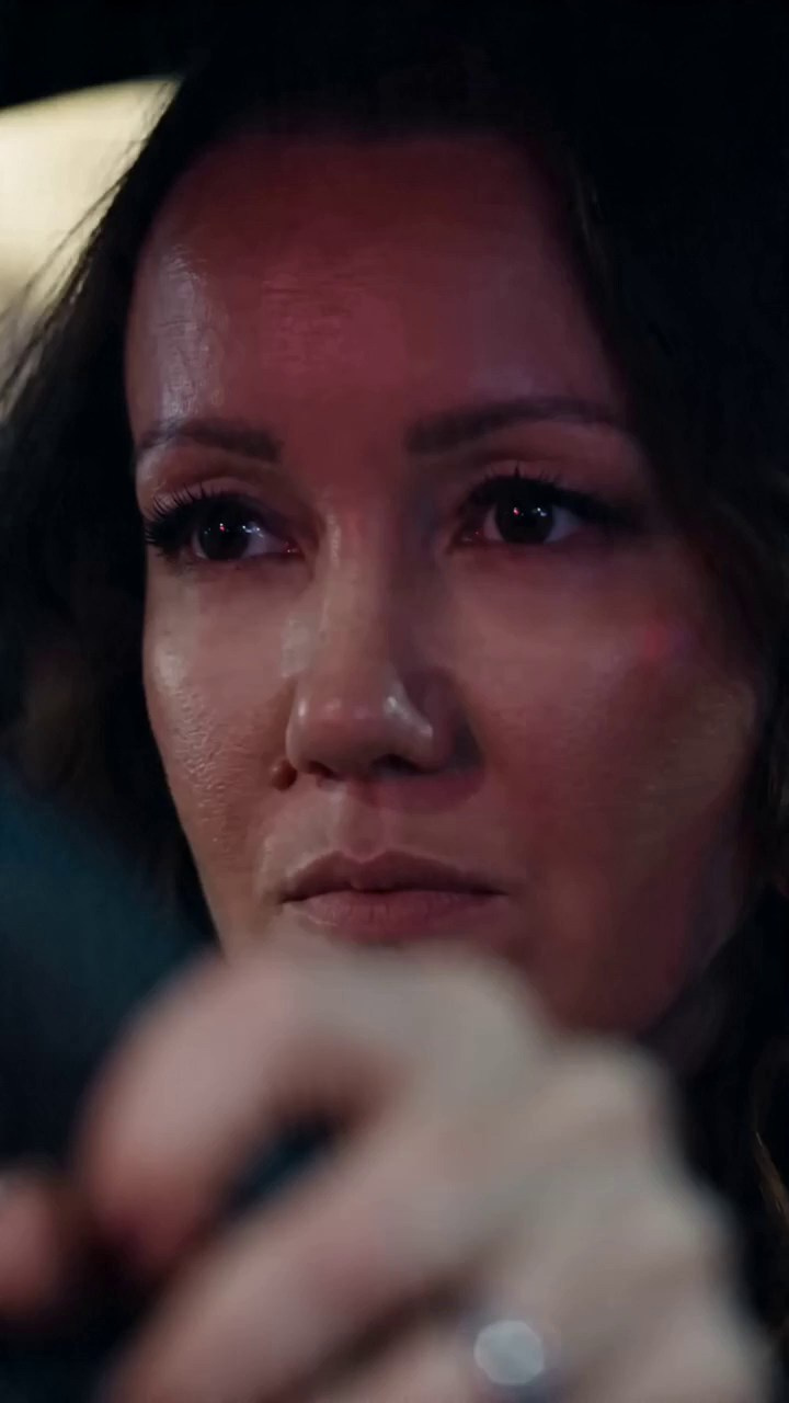 Video portfolio. Aisylu Happy — Photographer | Retoucher | AI Creator