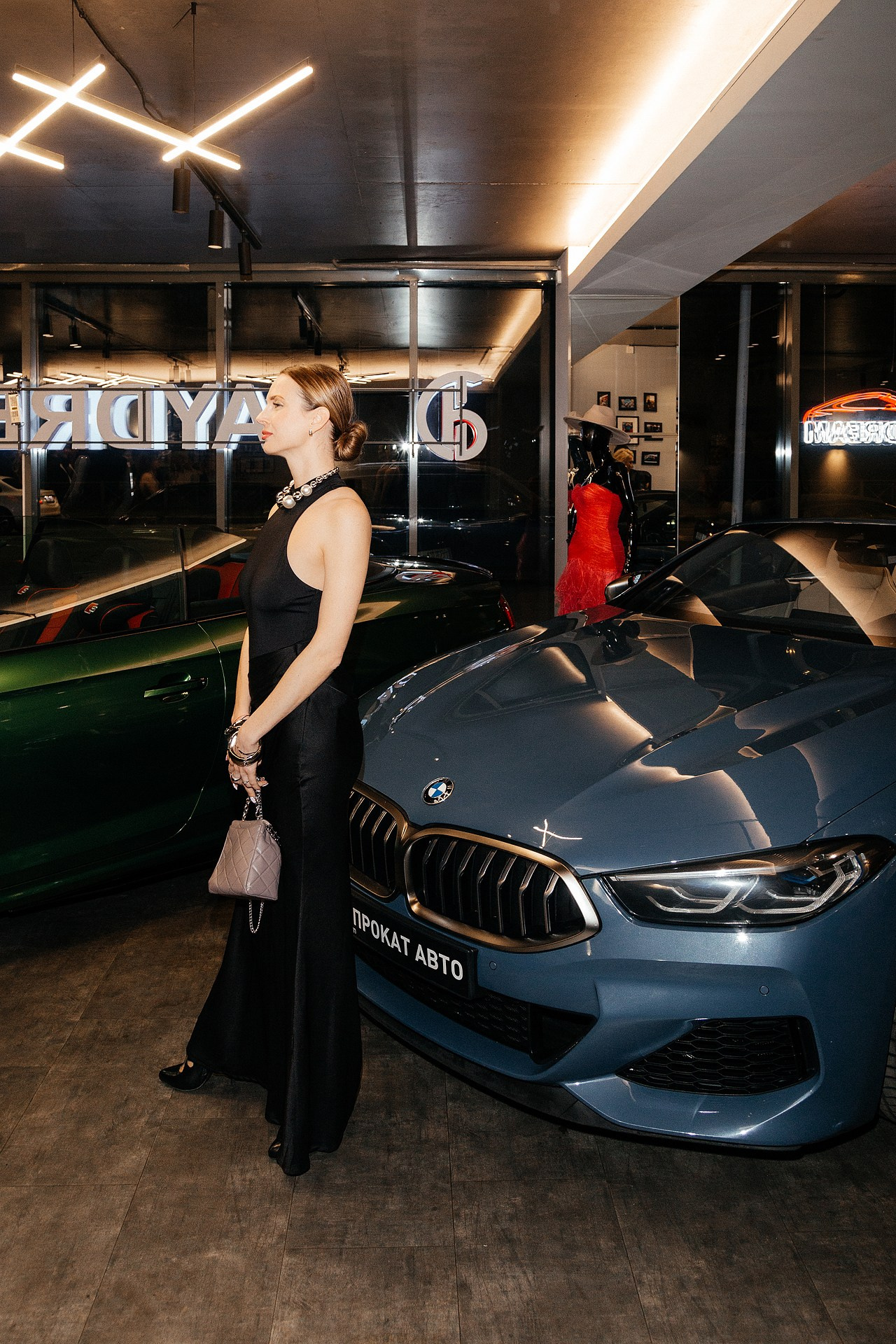 Репортаж в автосалоне. Светский фотограф Санкт-Петербург и ЛО