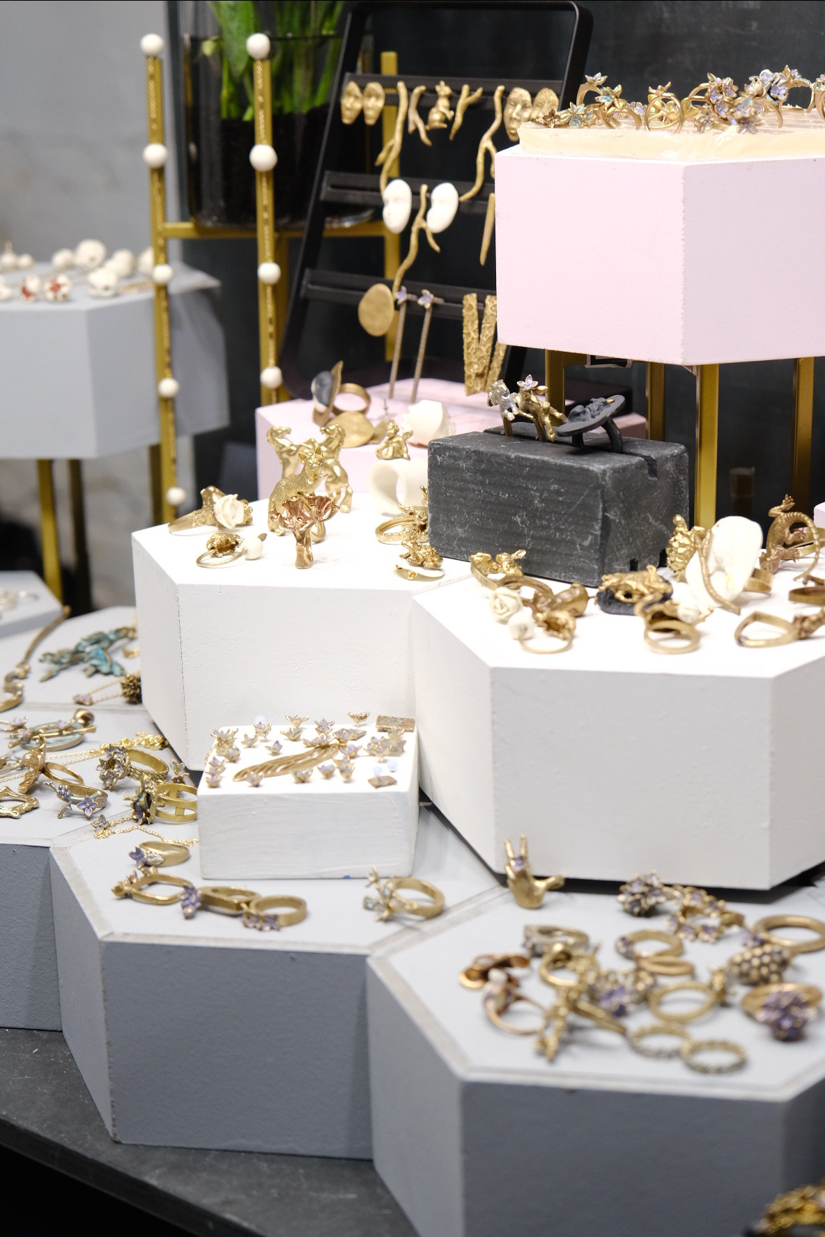 LOCAL CERAMICS FEST. Индивидуальная фотосъёмка в Москве. Фотограф Василиса Тарасова