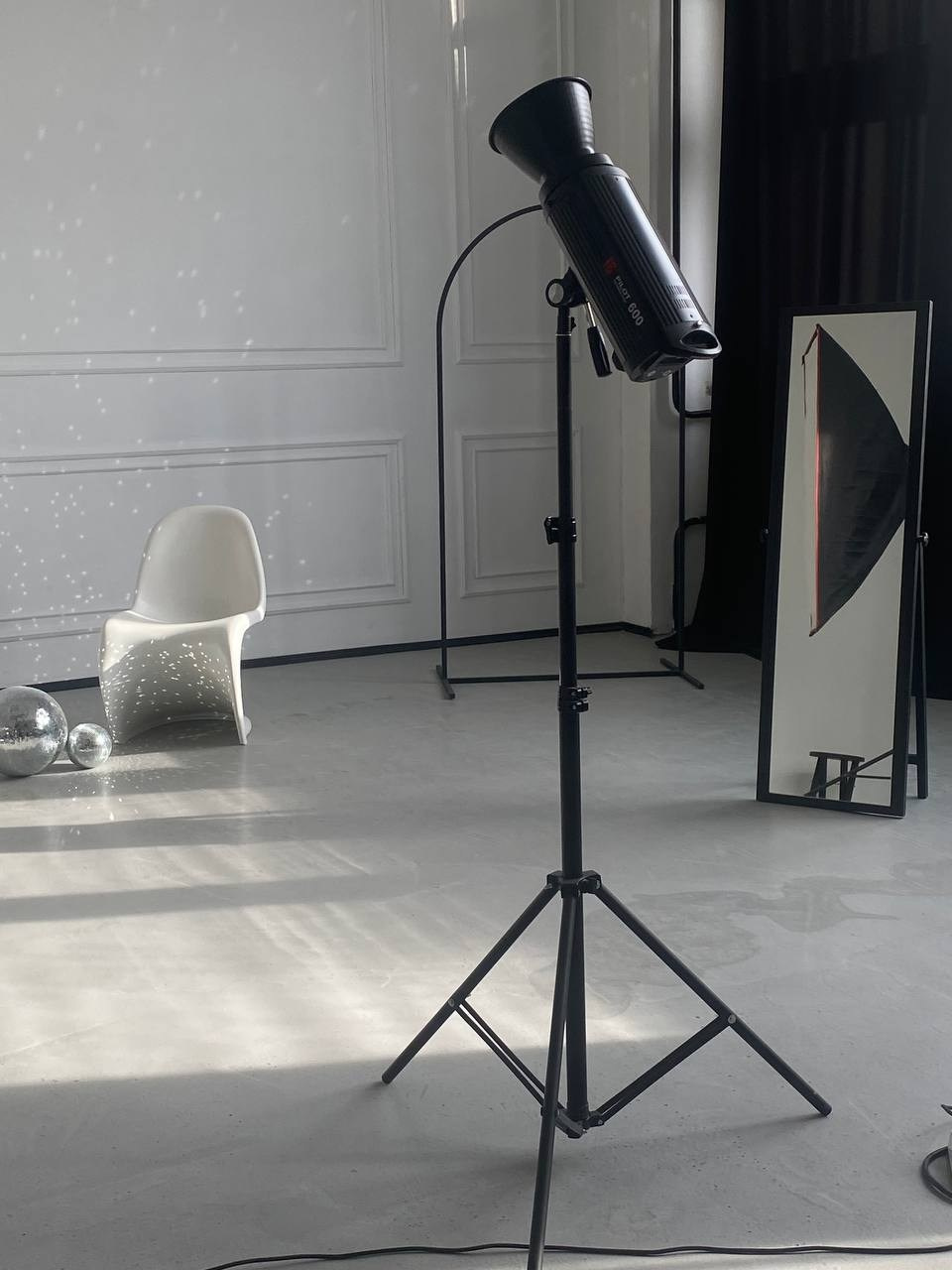 Белый зал. Фотостудия Баланс Белого Курган