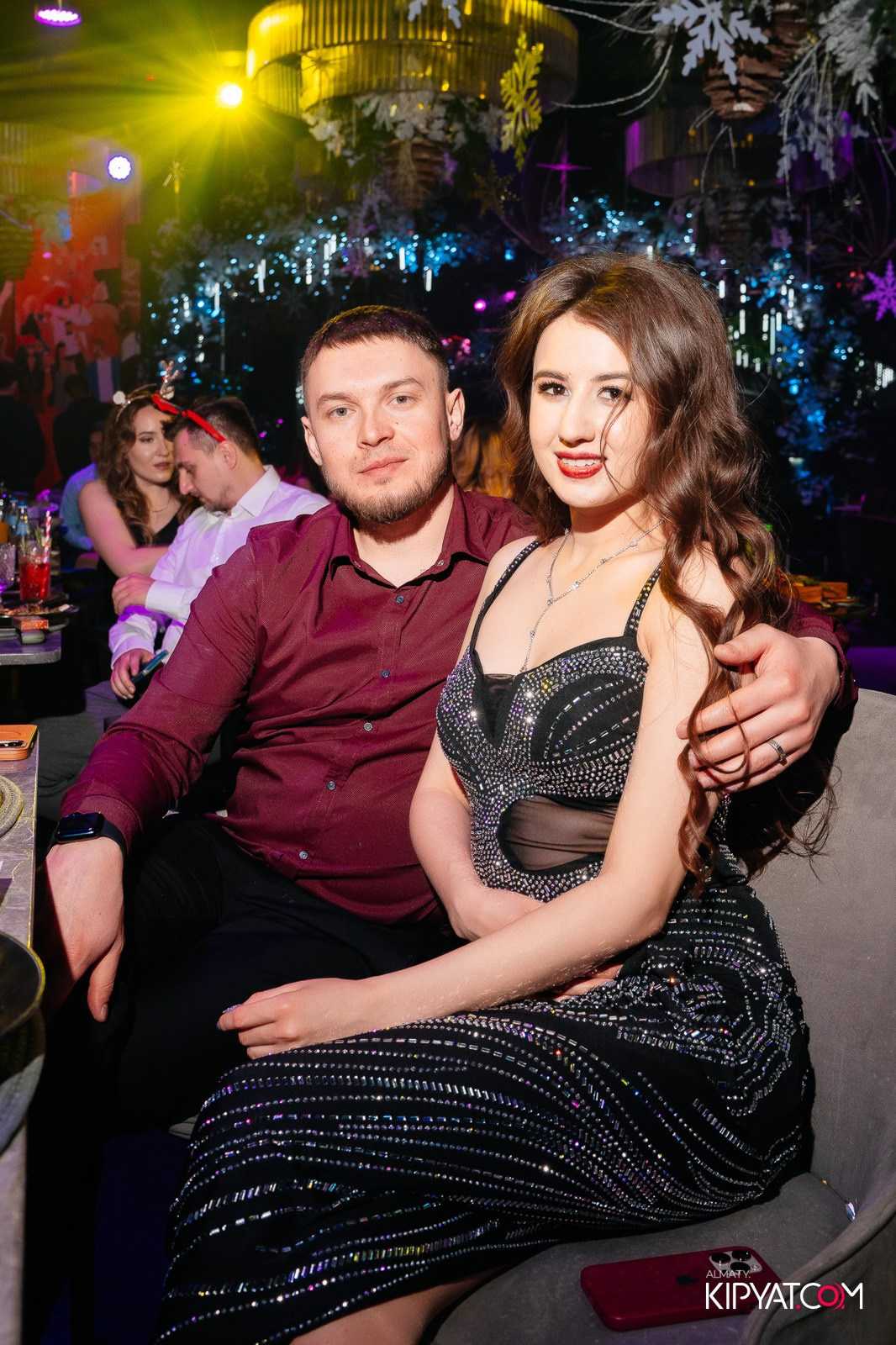 FRIENDS BAR & TERRACE. КИПЯТКОМ АЛМАТЫ!