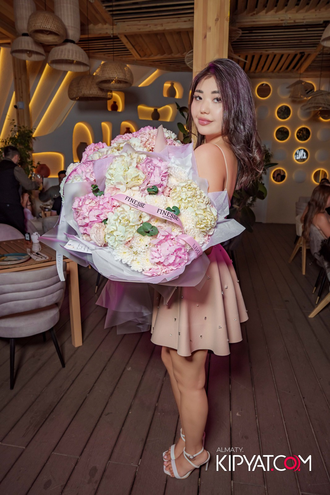 MOOD KARAOKE & TERRACE. КИПЯТКОМ АЛМАТЫ! Фотосъемка мероприятий в Алматы