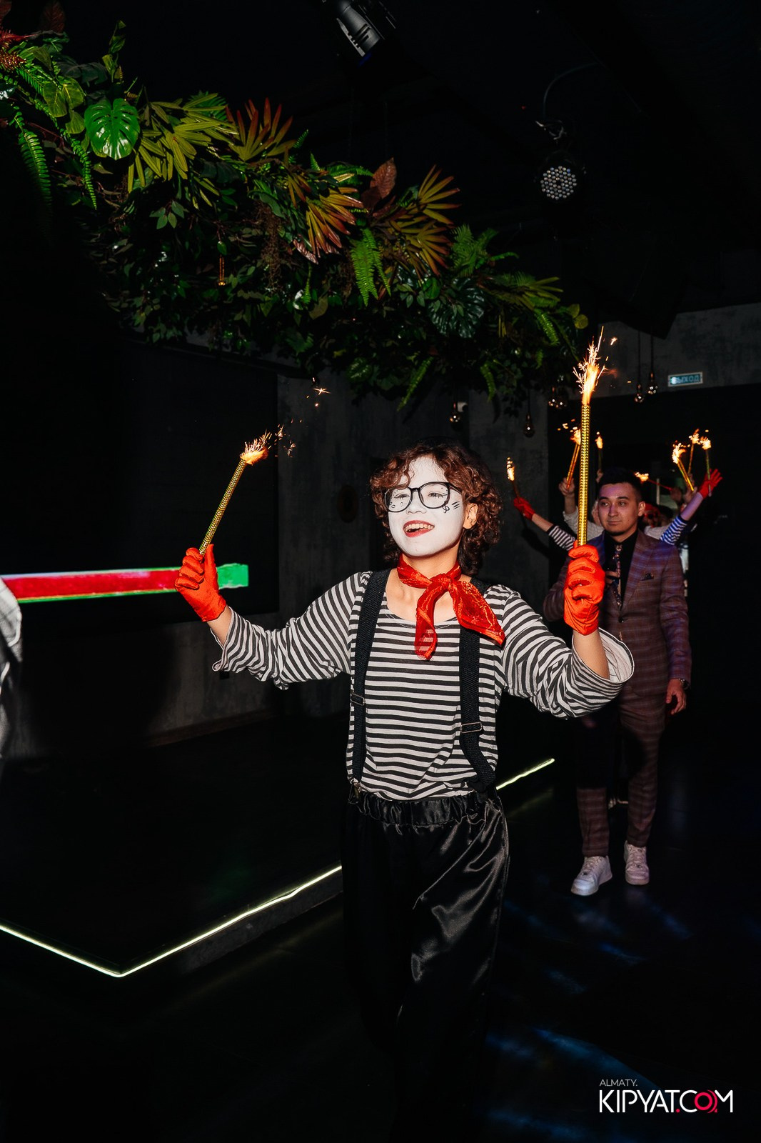 ДОРОГАЯ, Я НЕ ПИЛ. КИПЯТКОМ АЛМАТЫ! Фотосъемка мероприятий в Алматы
