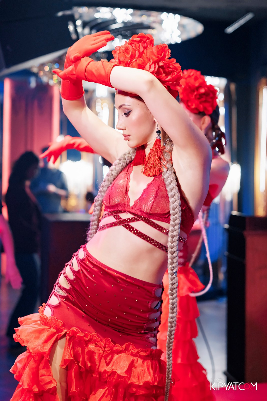 ЗАЯ, НА БИС. КИПЯТКОМ АЛМАТЫ!