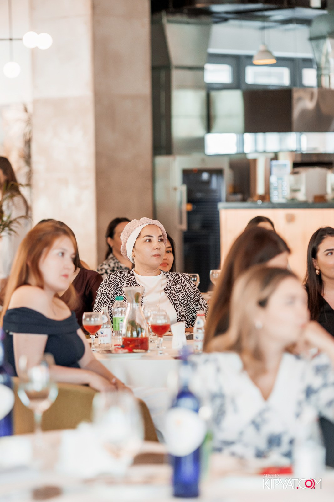 БРАНЧ «PRO ЖЕНСТВЕННОСТЬ». КИПЯТКОМ АЛМАТЫ!