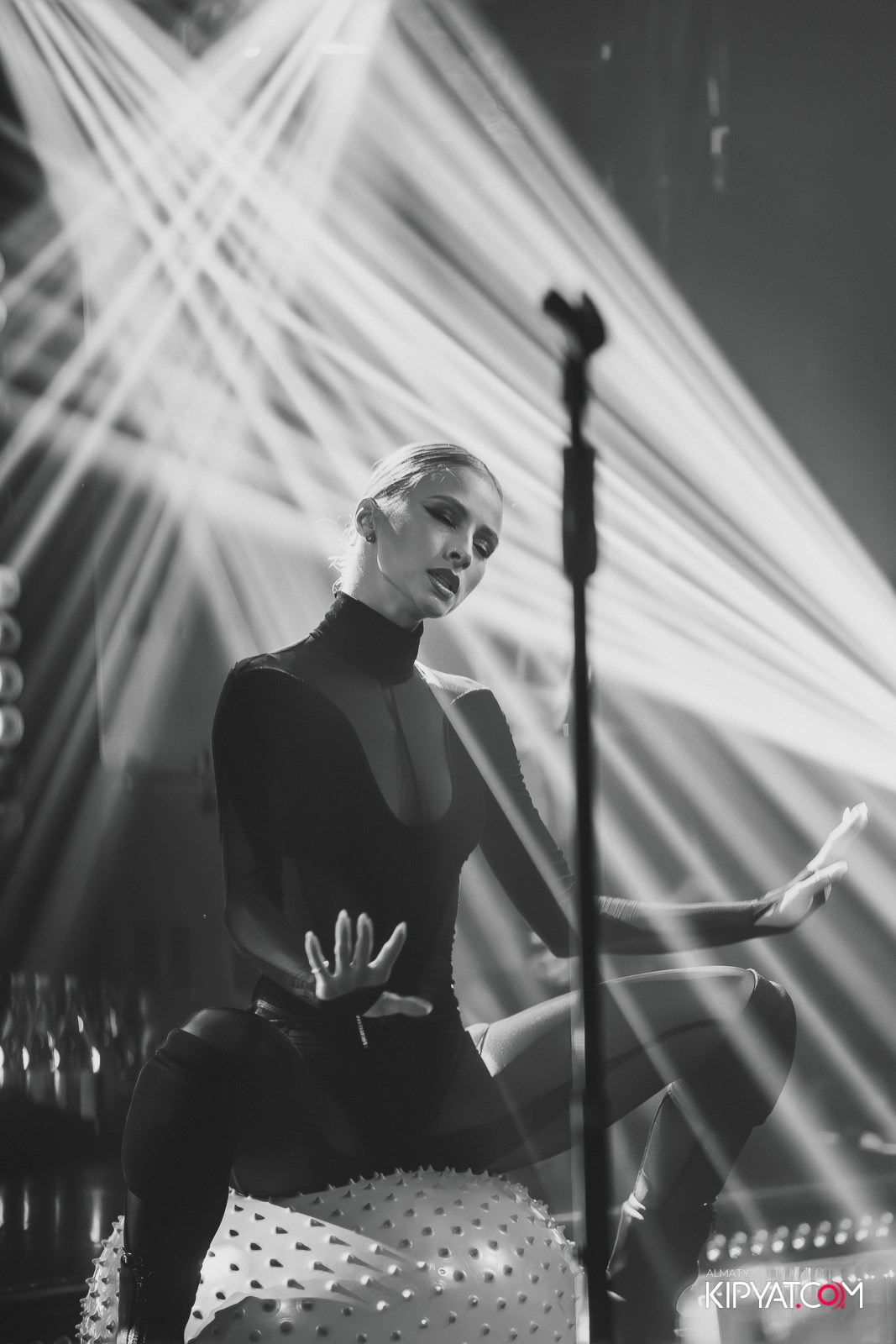 MARUV THE THEATER. КИПЯТКОМ АЛМАТЫ!