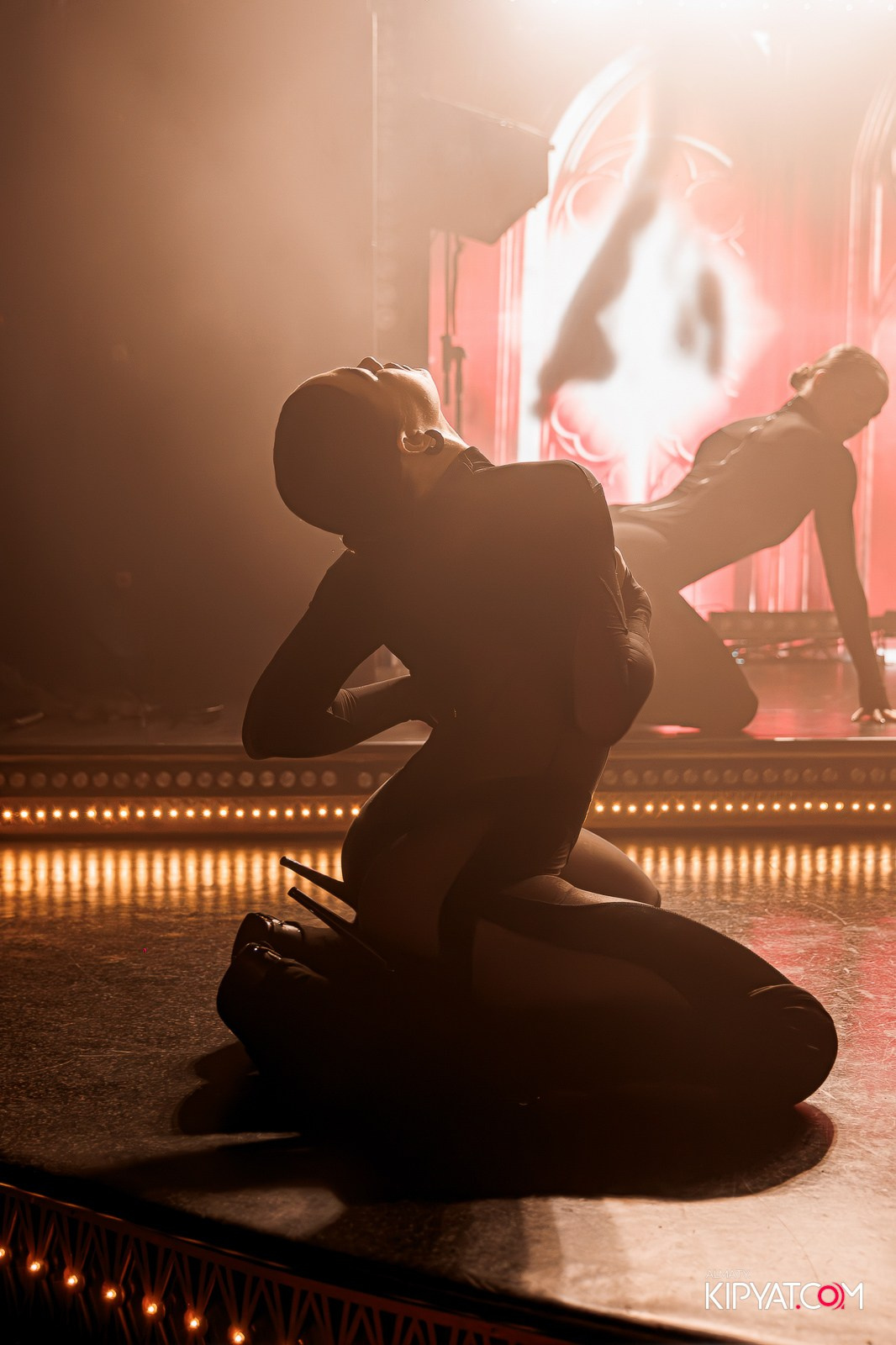 MARUV THE THEATER. КИПЯТКОМ АЛМАТЫ!