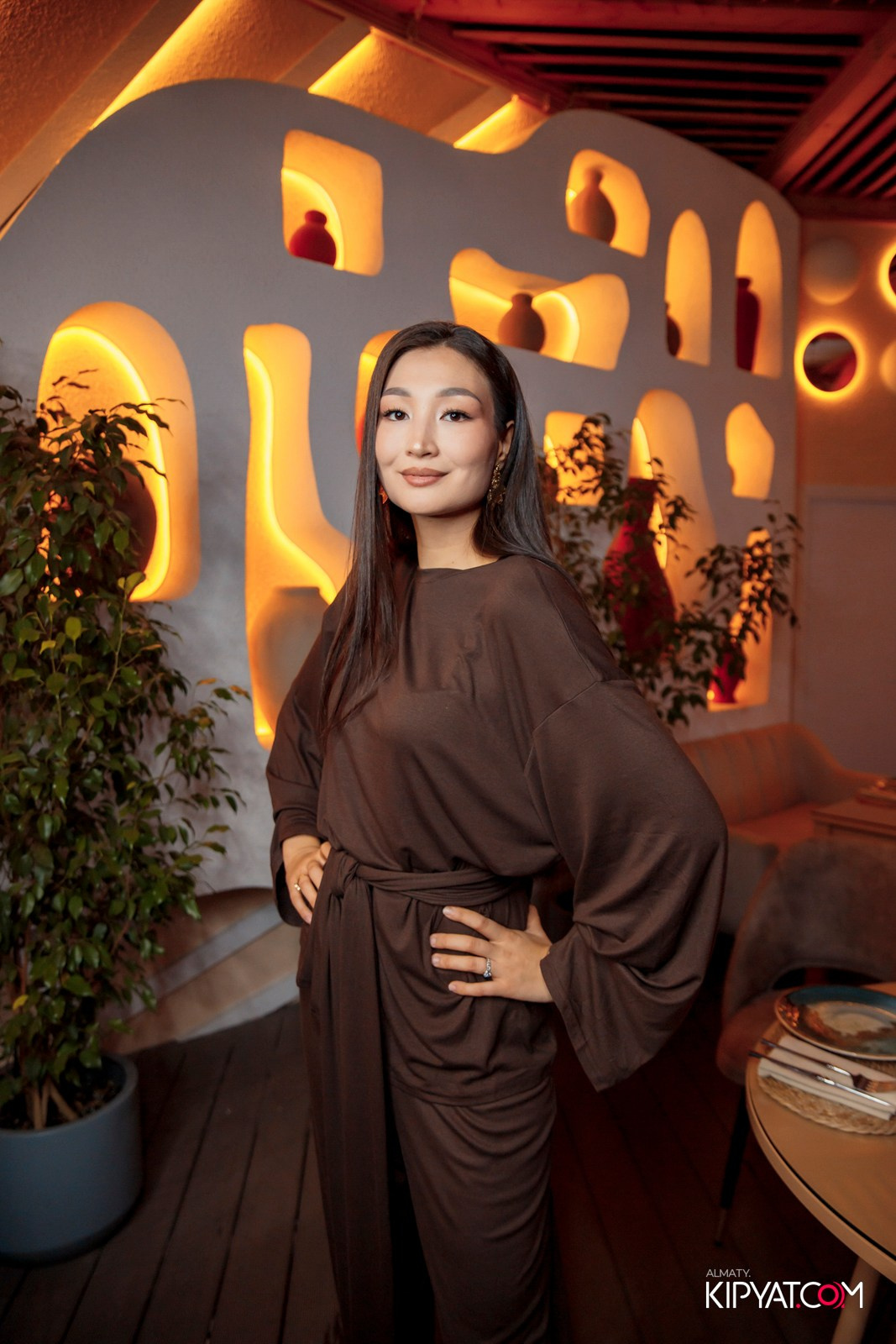 MOOD BAR & TERRACE. КИПЯТКОМ АЛМАТЫ!