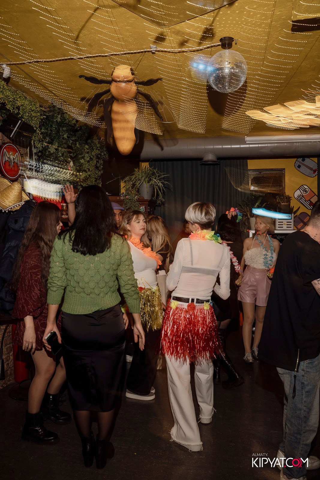 RE: SET. КИПЯТКОМ АЛМАТЫ! Фотосъемка мероприятий в Алматы