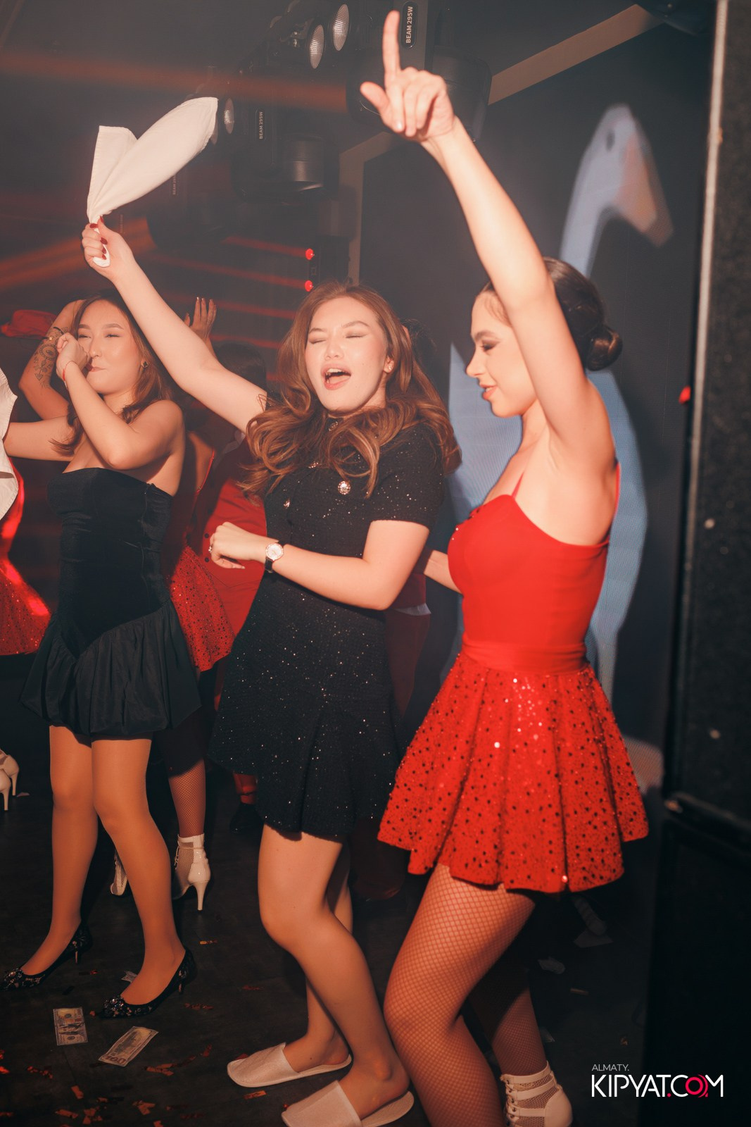 PATRIKI RESTAURANT. КИПЯТКОМ АЛМАТЫ!