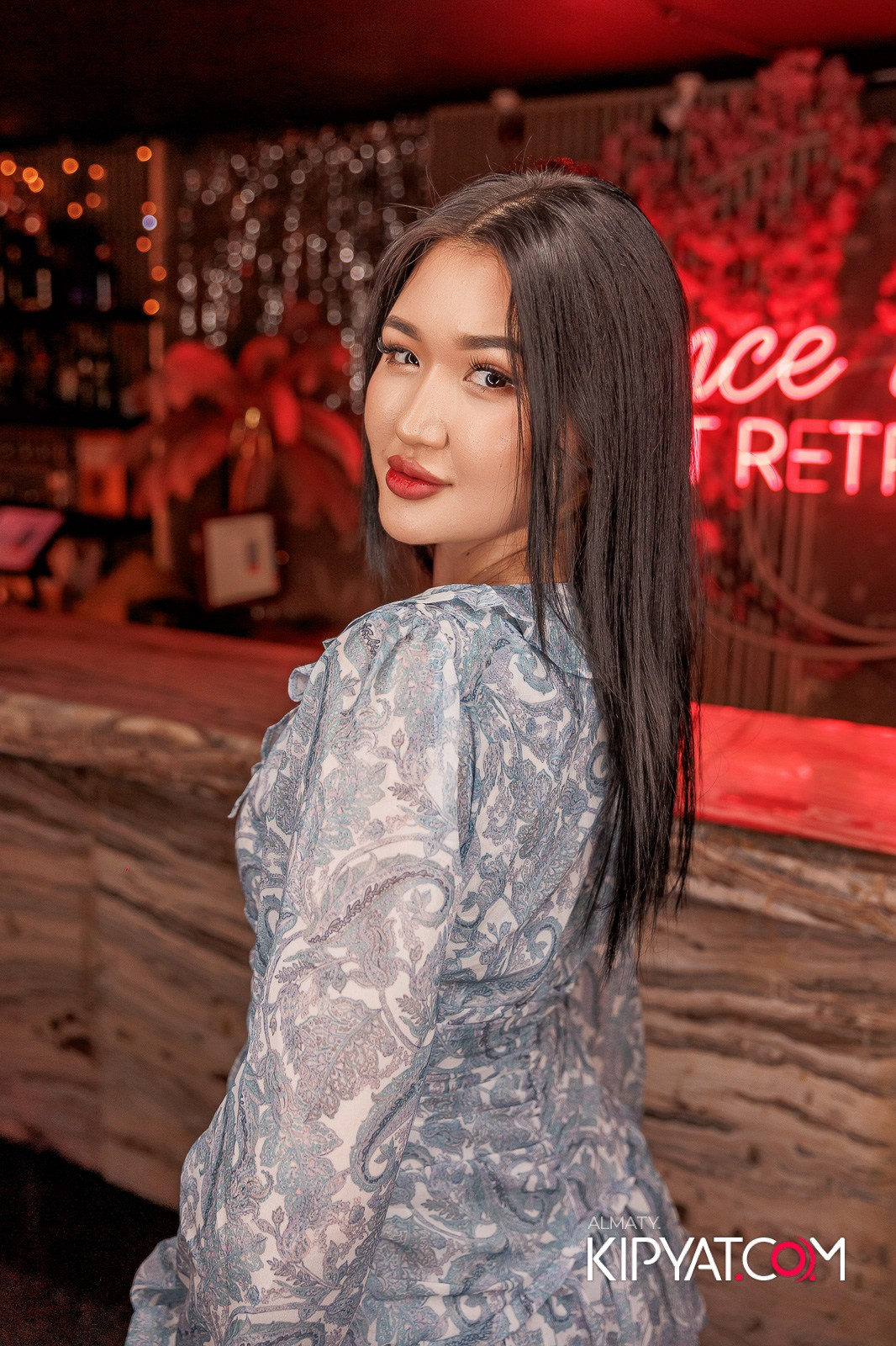 МУЗЫКАЛЬНОЕ ЛОТО В HIT RETRO. КИПЯТКОМ АЛМАТЫ!