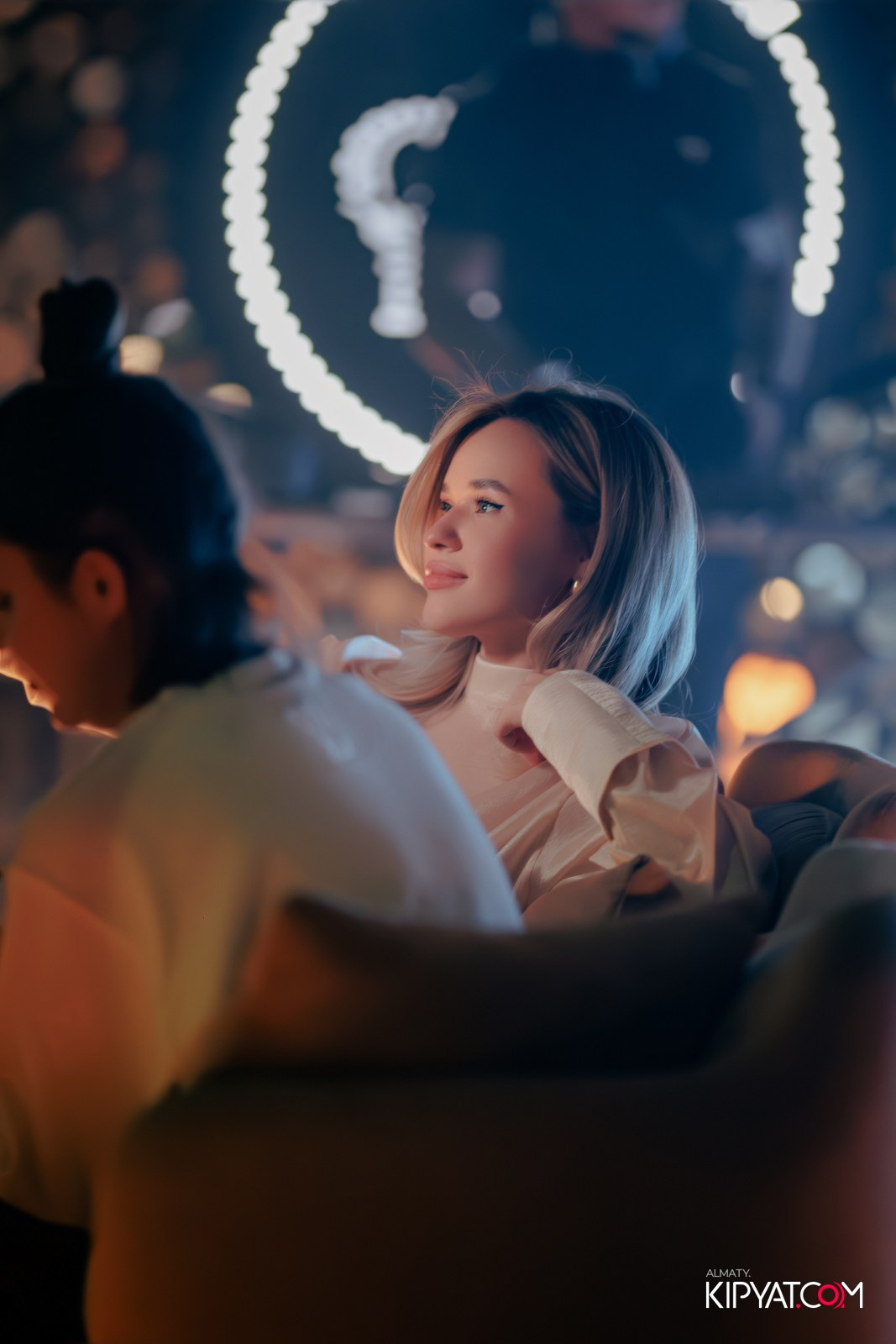 LAUREATE GRAND CAFÉ. КИПЯТКОМ АЛМАТЫ!