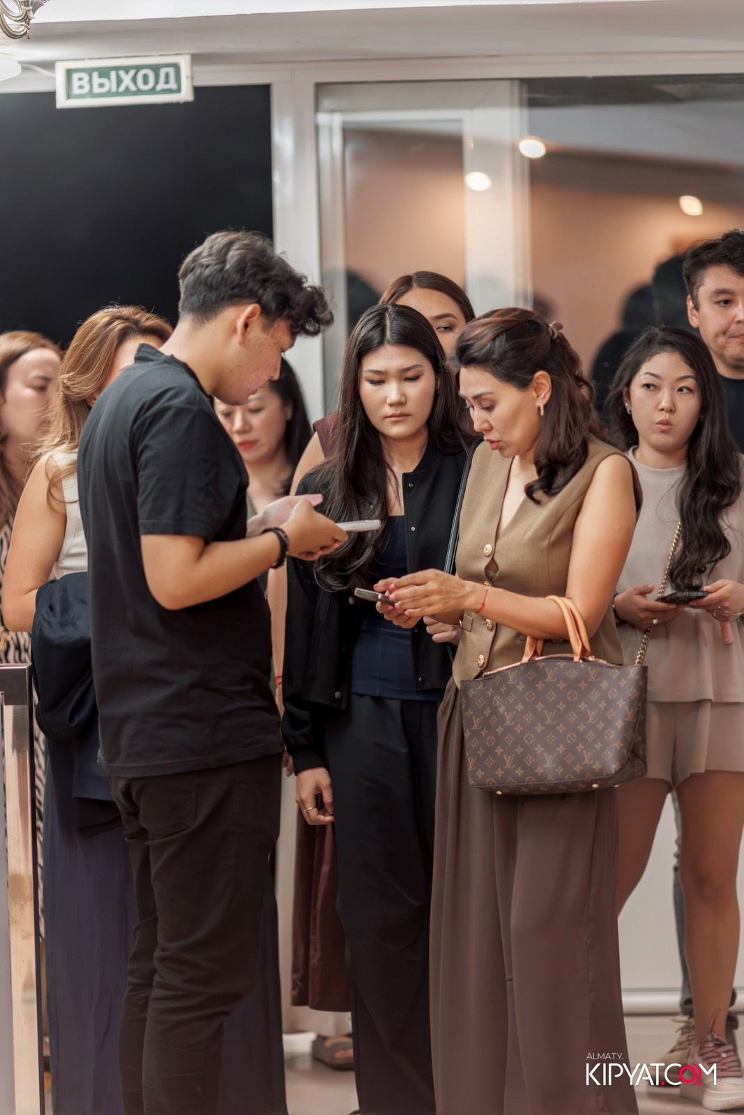 STAND UP КОНЦЕРТ АЛЕКСАНДА МЕРКУЛЬ. КИПЯТКОМ АЛМАТЫ!