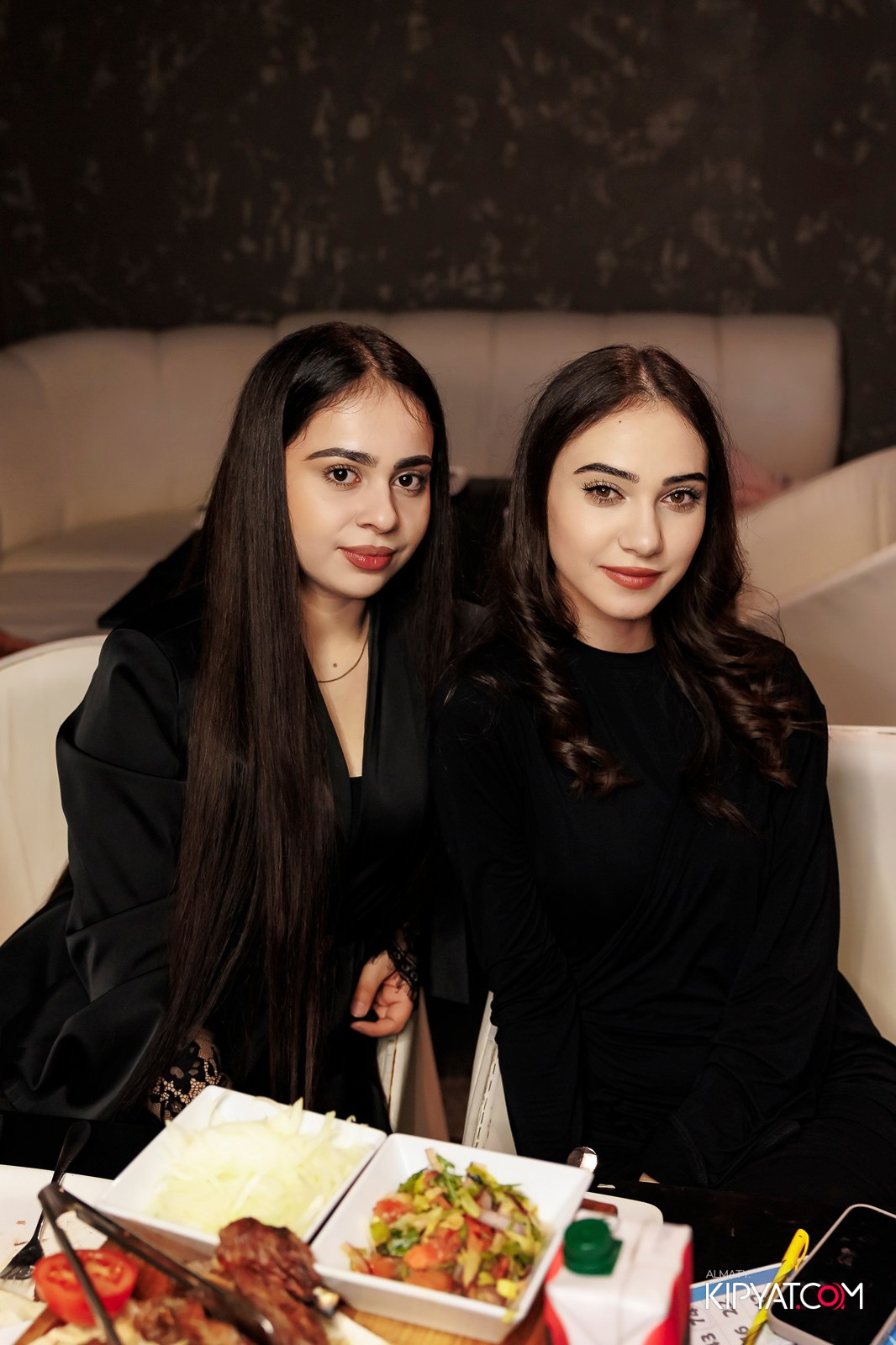 МУЗЫКАЛЬНОЕ ЛОТО В HIT RETRO. КИПЯТКОМ АЛМАТЫ! Фотосъемка мероприятий в Алматы