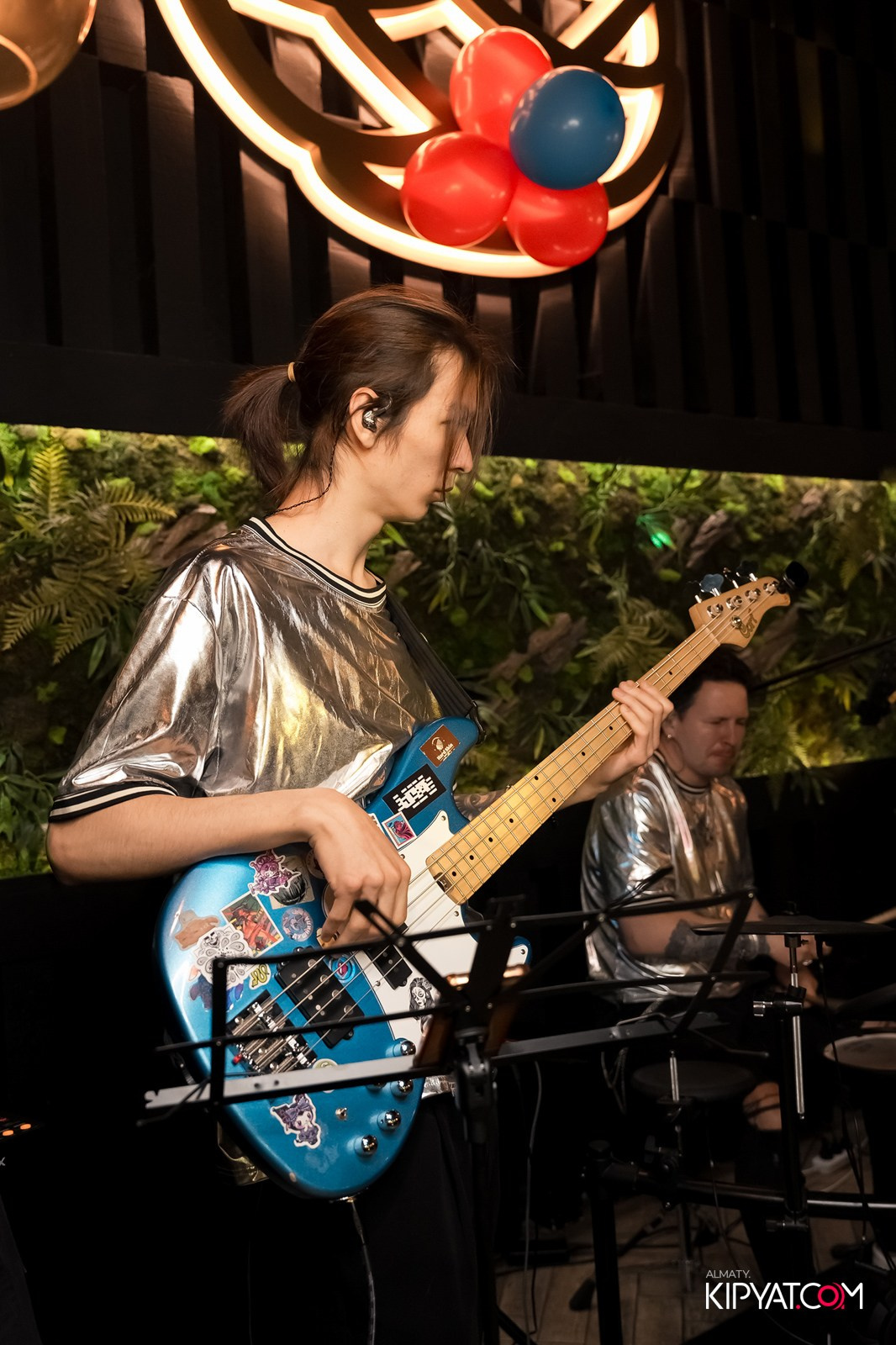 ВЕЧЕРИНКА 2000-Х ШИШКА PREMIUM. КИПЯТКОМ АЛМАТЫ!