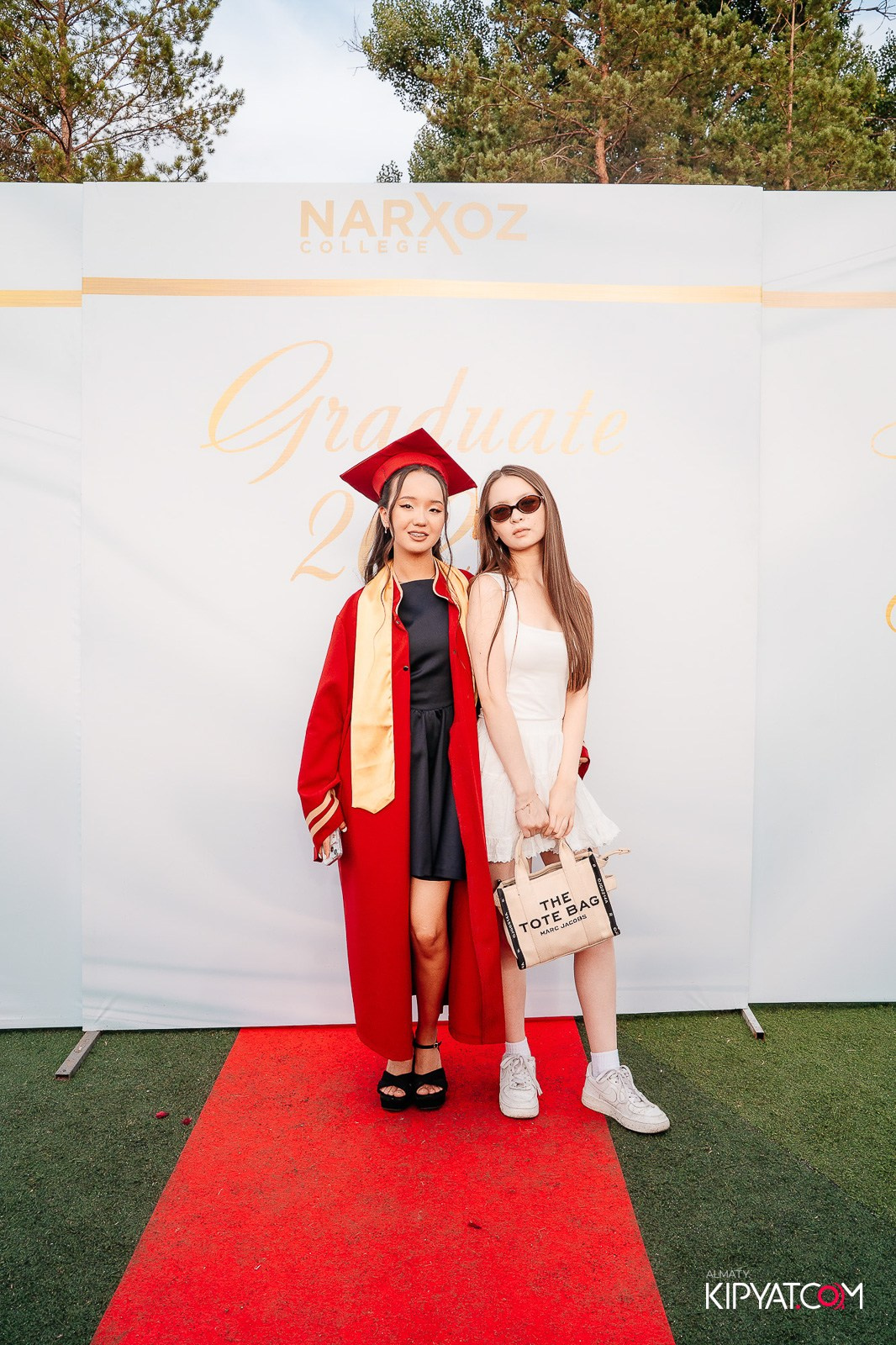 ВРУЧЕНИЕ ДИПЛОМОВ — НАРХОЗ КОЛЛЕДЖ. Part 1. КИПЯТКОМ АЛМАТЫ!