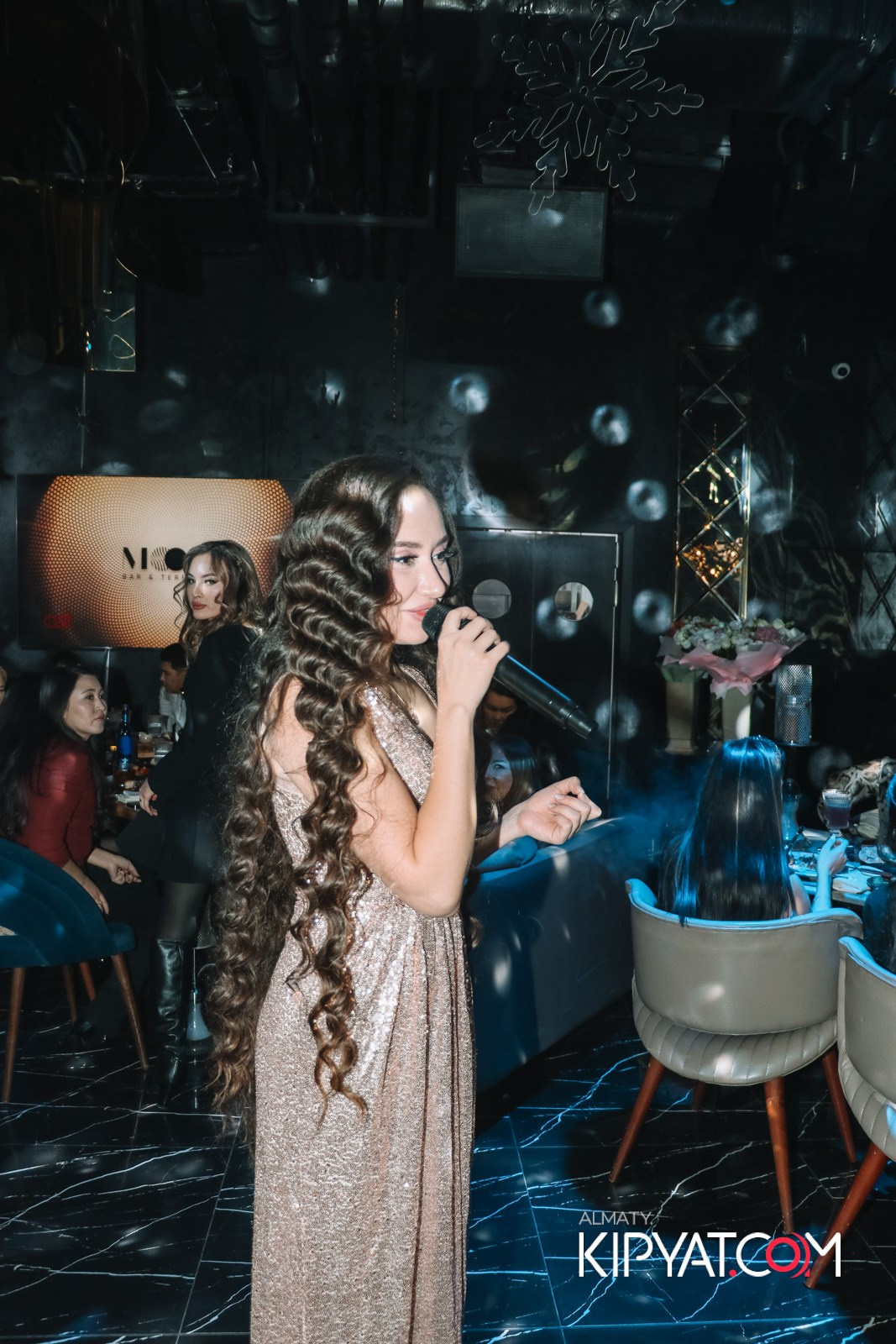 MOOD KARAOKE & TERACCE. КИПЯТКОМ АЛМАТЫ!