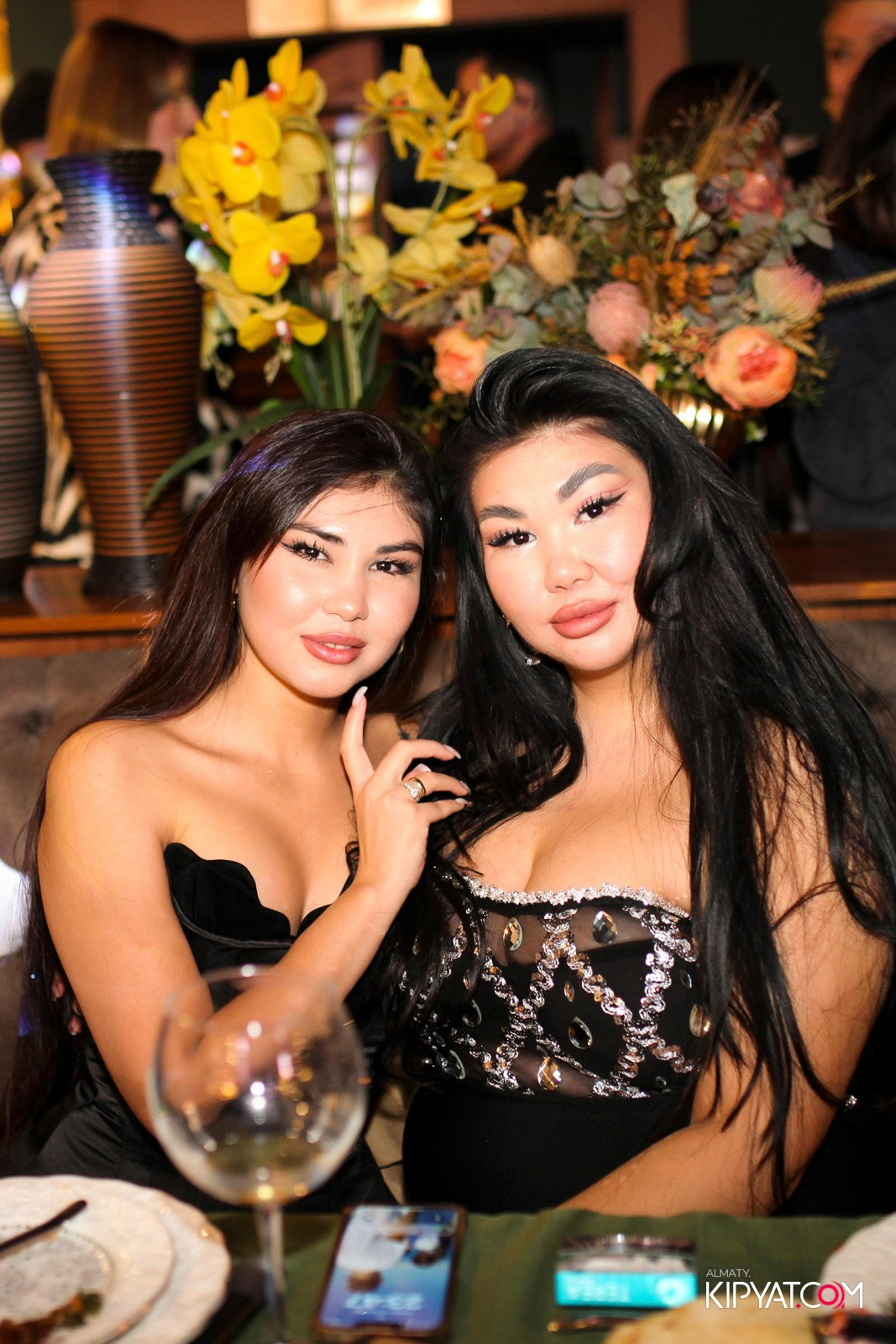 РЕСТОРАН ВЕСЕЛИДЗЕ НА ШЕВЧЕНКО. КИПЯТКОМ АЛМАТЫ! Фотосъемка мероприятий в Алматы