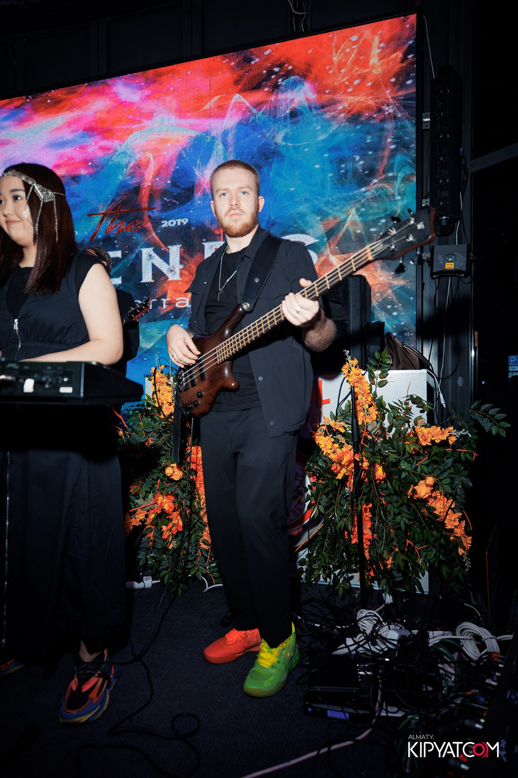 FRIENDS BAR & TERRACE. КИПЯТКОМ АЛМАТЫ!