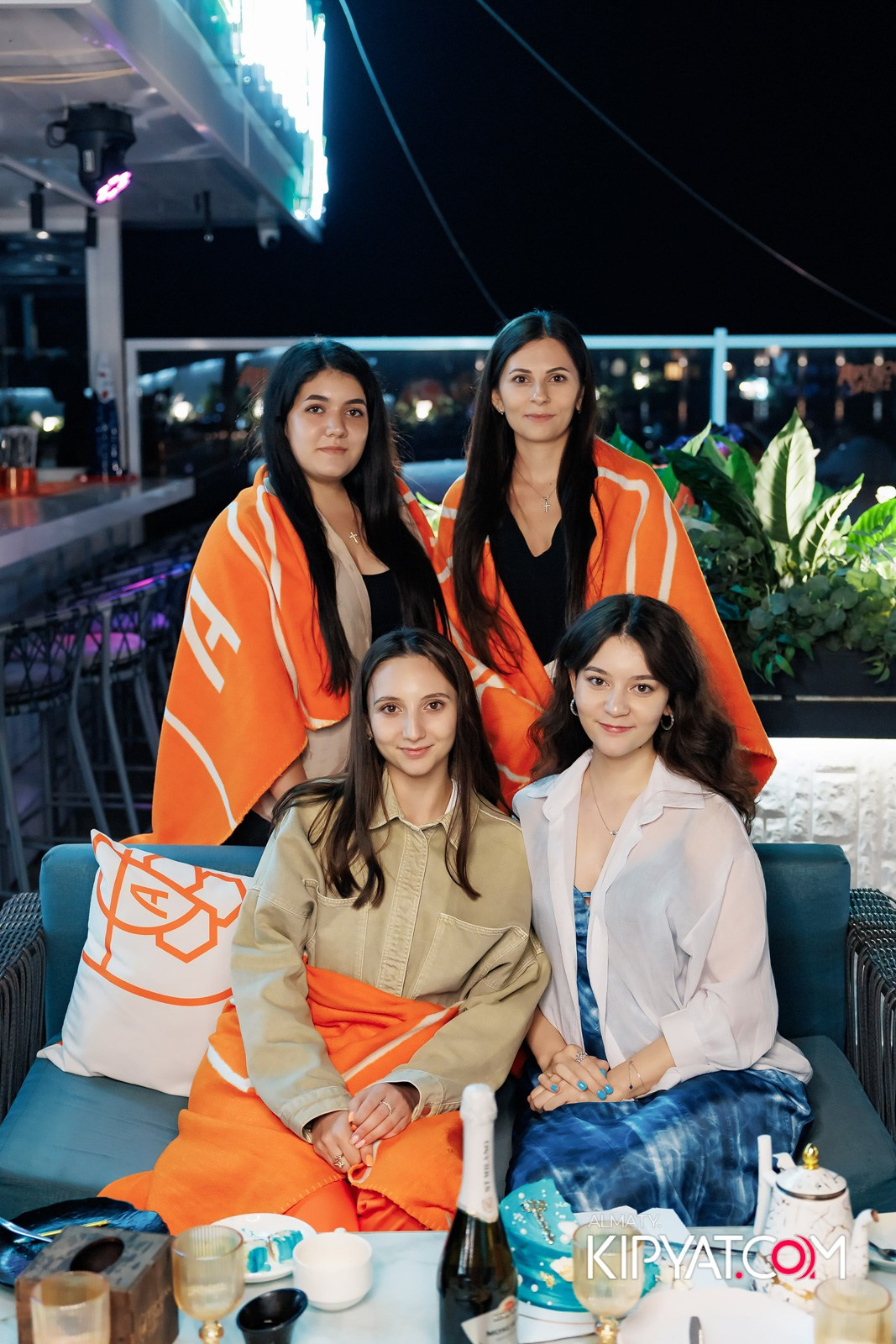 ДОРОГАЯ, Я НЕ ПИЛ. КИПЯТКОМ АЛМАТЫ!