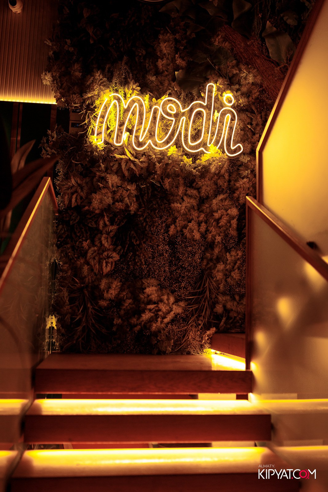 MODI RESTORANCHIK. КИПЯТКОМ АЛМАТЫ!