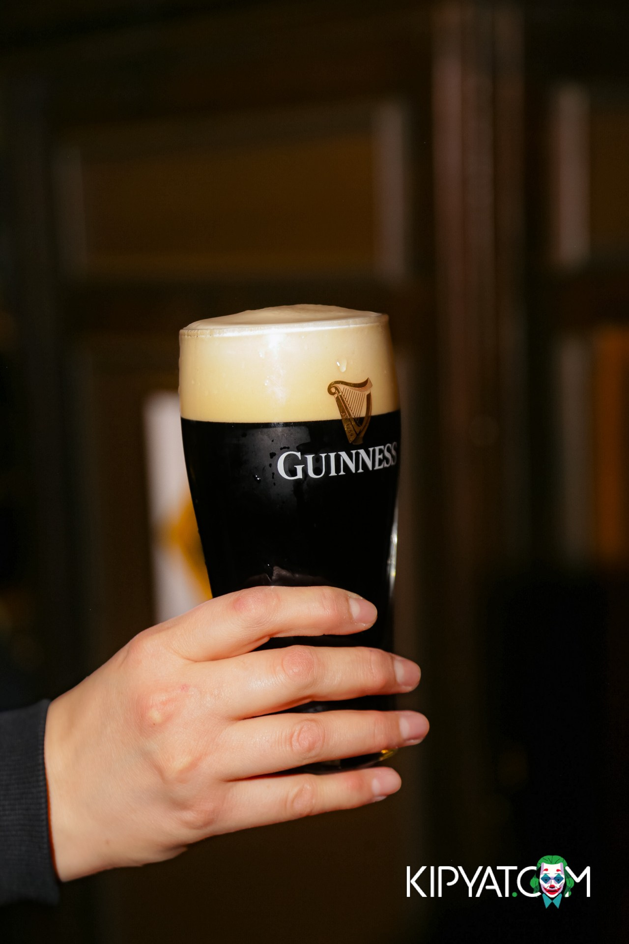 БОЧОНОК НА НАЗАРБАЕВА. КИПЯТКОМ АЛМАТЫ!