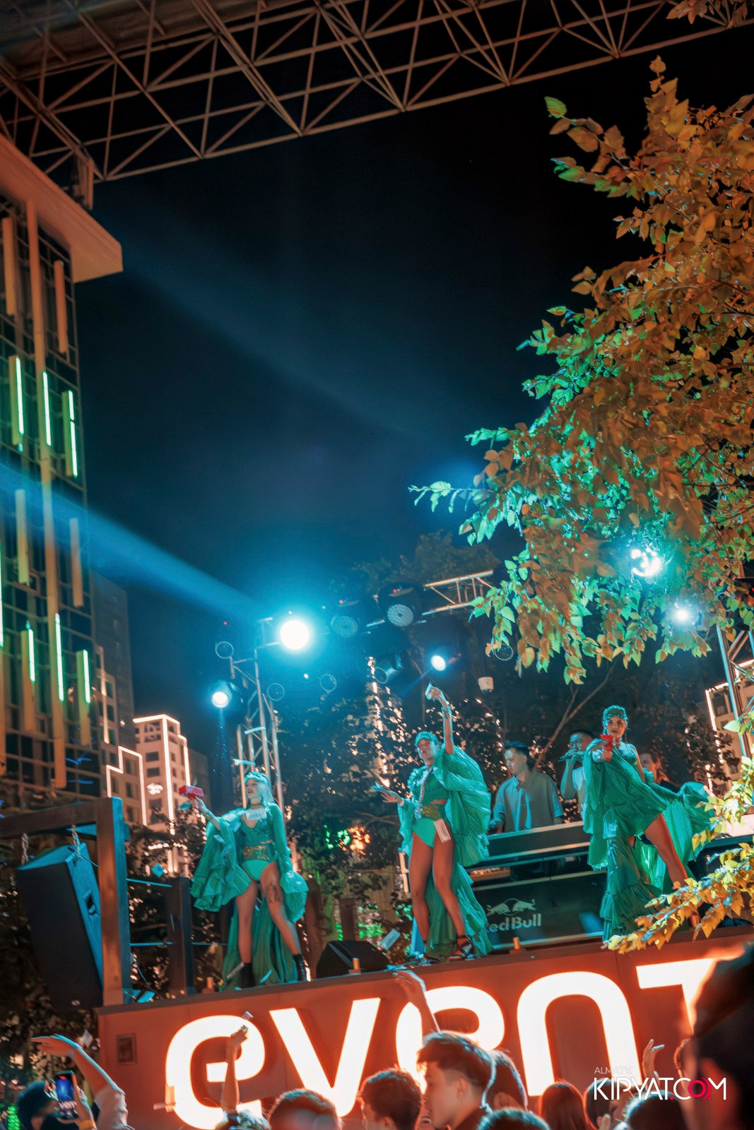 EVENT BAR. КИПЯТКОМ АЛМАТЫ!