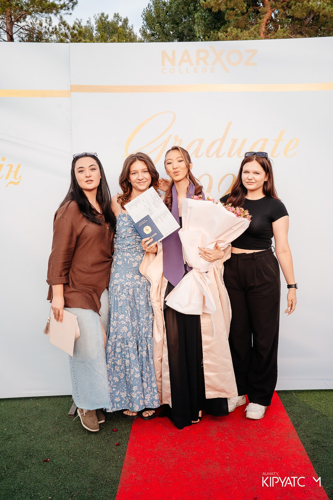 ВРУЧЕНИЕ ДИПЛОМОВ — НАРХОЗ КОЛЛЕДЖ. Part 1. КИПЯТКОМ АЛМАТЫ!