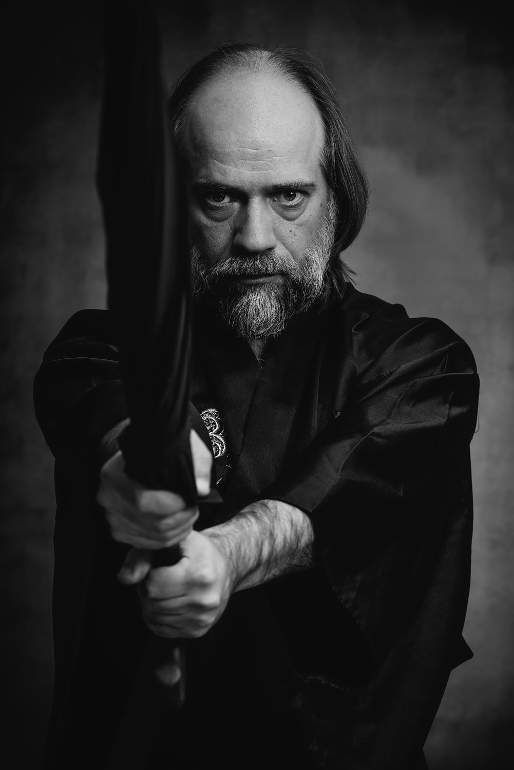 U-ray: Художественный чёрно-белый портрет. U-ray