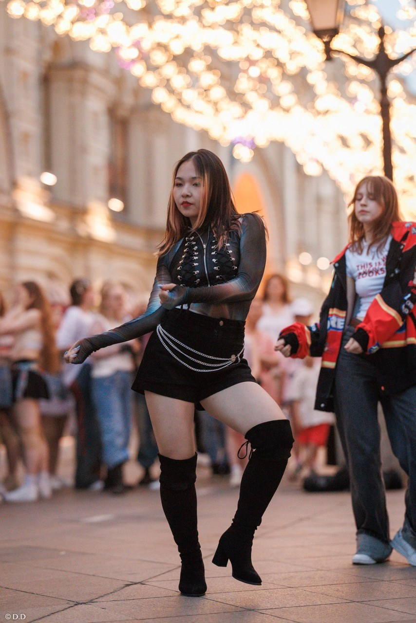 Cover dance in public'. Различные мероприятия и просто фотографии людей