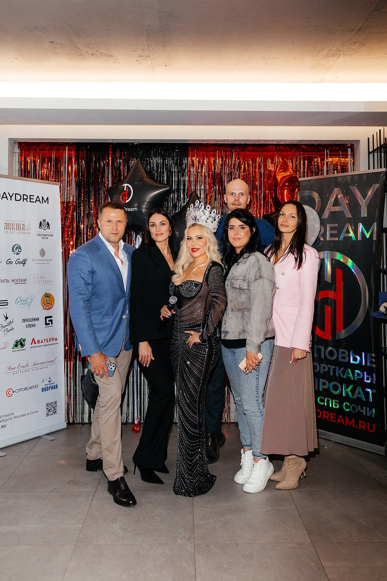 Репортаж в автосалоне. Светский фотограф Санкт-Петербург и ЛО