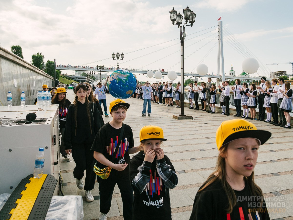 Школьный вальс выпускников